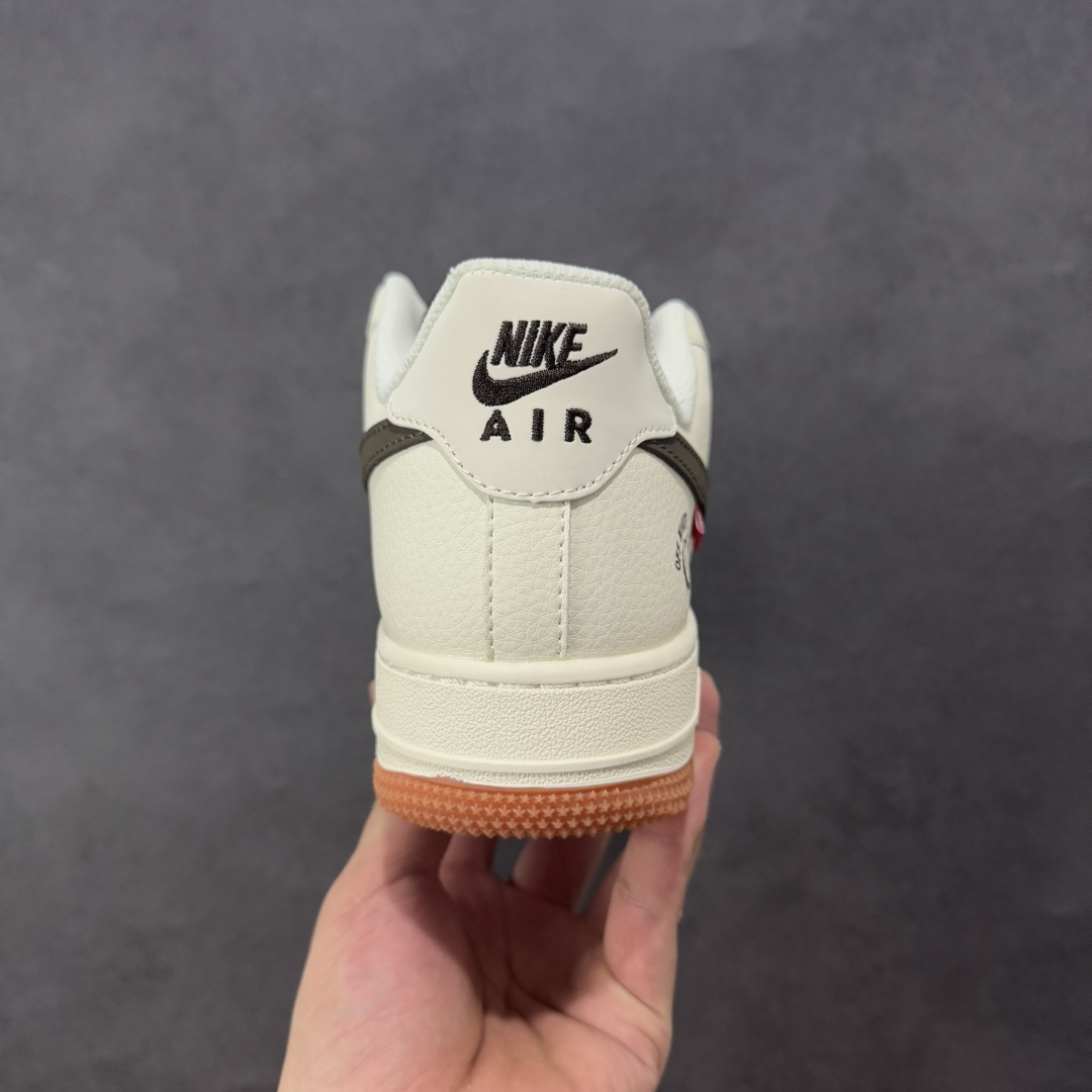 图片[4]-【定制版】Nike Air Force 1\’07 Low 联名 爱心米黑生胶 空军一号低帮休闲板鞋  #原楦头原纸板 原装鞋盒 定制五金配件 内置全掌气垫 原厂鞋底 货号：QW5836-027  尺码：36 36.5 37.5 38 38.5 39 40 40.5 41 42 42.5 43 44 44.5 45-选品中心
