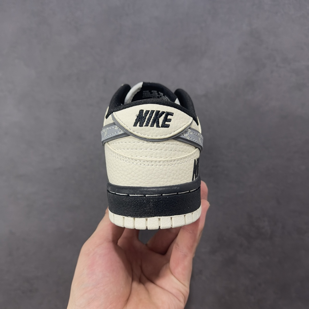 图片[4]-【定制版】Nike SB Dunk Low“ NIKE高达—米黑灰” 周年高端定制 低帮休闲板鞋 定制鞋盒 大厂纯原品质出货 超高清洁度 皮料切割干净无任何毛边 细节完美 货号：DN3168-004 尺码：36 36.5 37.5 38 38.5 39 40 40.5 41 42 42.5 43 44 44.5 45 编码：HXSB330340-选品中心