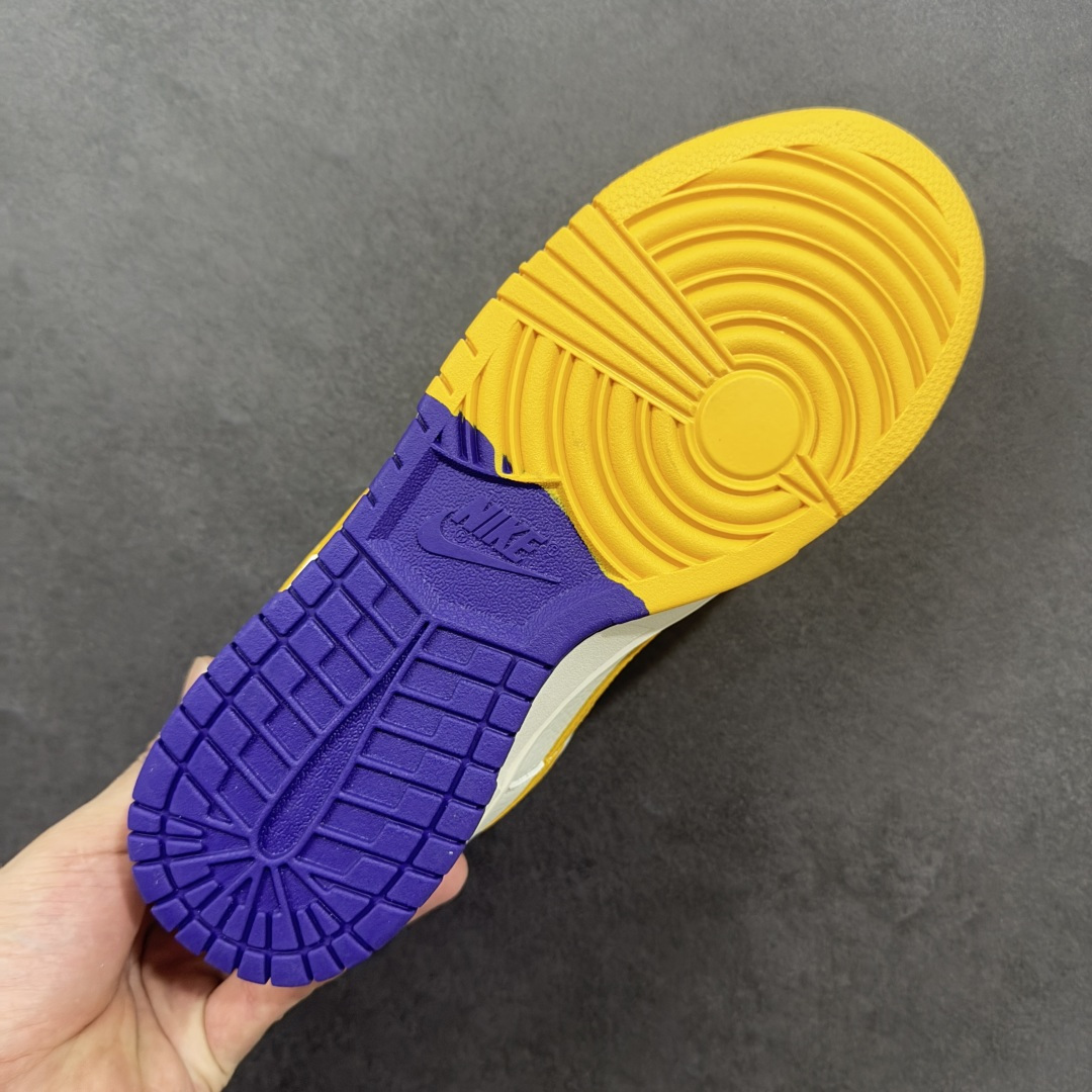 图片[9]-【定制版】Nike SB Dunk Low“NBA联名——紫金湖人” 周年高端定制 低帮休闲板鞋 定制鞋盒 大厂纯原品质出货 超高清洁度 皮料切割干净无任何毛边 细节完美 货号：CS1688-107 尺码：36 36.5 37.5 38 38.5 39 40 40.5 41 42 42.5 43 44 44.5 45 编码：HXSB330340-选品中心