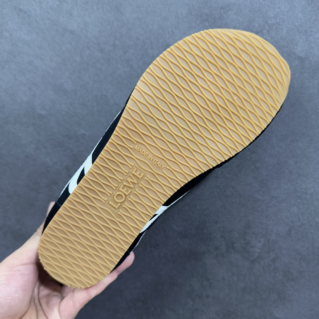 图片[9]-【公司级礼盒版】罗意威LOEWE 2025 Ballet Runner2.0 新款芭蕾舞鞋 双层精美礼盒包装 细节完美 裁边清洁度超高 无毛边 版型和材质均1比1复刻 内里头层皮料 价格合理不杀猪 中端版本品质💪🏻 尺码 35-45-选品中心