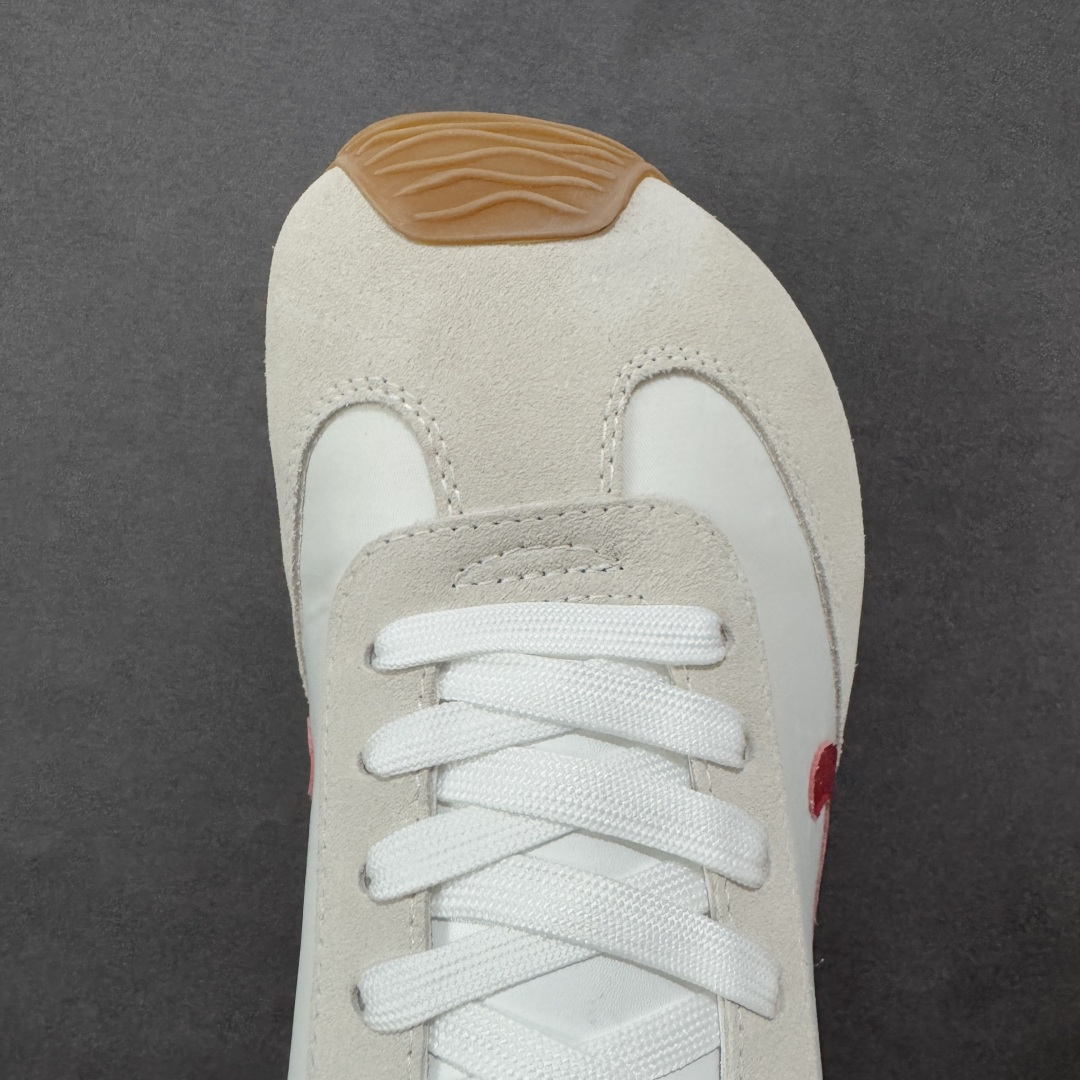 图片[8]-【公司级礼盒版】罗意威LOEWE 2025 Ballet Runner2.0 新款芭蕾舞鞋 双层精美礼盒包装 细节完美 裁边清洁度超高 无毛边 版型和材质均1比1复刻 内里头层皮料 价格合理不杀猪 中端版本品质💪🏻 尺码 35-45-选品中心