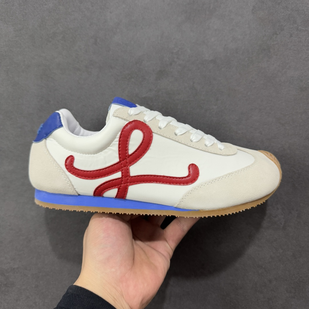 【公司级礼盒版】罗意威LOEWE 2025 Ballet Runner2.0 新款芭蕾舞鞋 双层精美礼盒包装 细节完美 裁边清洁度超高 无毛边 版型和材质均1比1复刻 内里头层皮料 价格合理不杀猪 中端版本品质💪🏻 尺码 35-45-选品中心