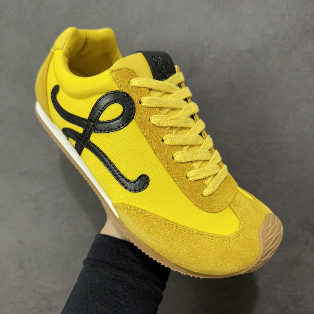 图片[3]-【公司级礼盒版】罗意威LOEWE 2025 Ballet Runner2.0 新款芭蕾舞鞋 双层精美礼盒包装 细节完美 裁边清洁度超高 无毛边 版型和材质均1比1复刻 内里头层皮料 价格合理不杀猪 中端版本品质💪🏻 尺码 35-40-选品中心