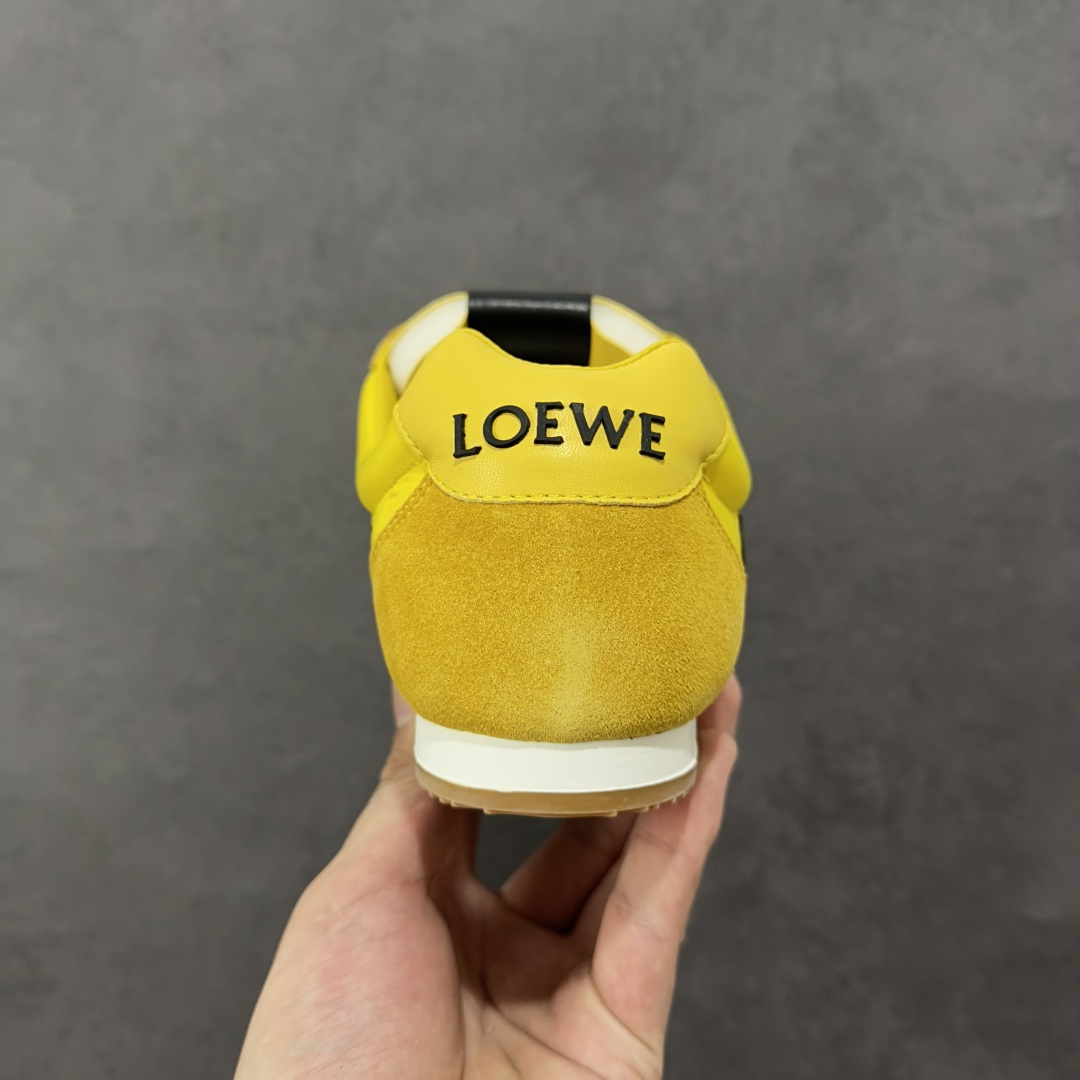 图片[4]-【公司级礼盒版】罗意威LOEWE 2025 Ballet Runner2.0 新款芭蕾舞鞋 双层精美礼盒包装 细节完美 裁边清洁度超高 无毛边 版型和材质均1比1复刻 内里头层皮料 价格合理不杀猪 中端版本品质💪🏻 尺码 35-40-选品中心