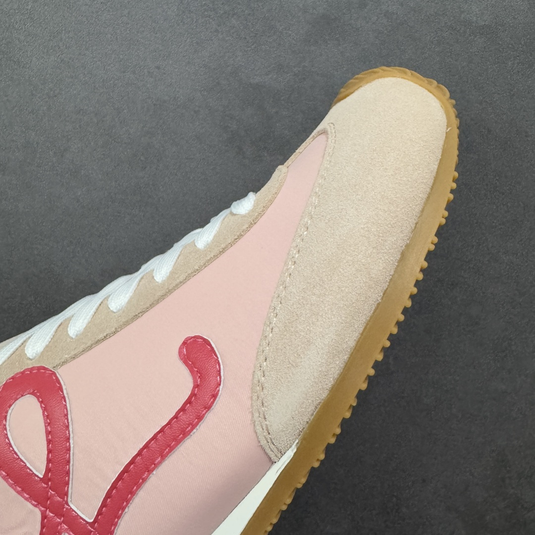 图片[5]-【公司级礼盒版】罗意威LOEWE 2025 Ballet Runner2.0 新款芭蕾舞鞋 双层精美礼盒包装 细节完美 裁边清洁度超高 无毛边 版型和材质均1比1复刻 内里头层皮料 价格合理不杀猪 中端版本品质💪🏻 尺码 35-40-选品中心