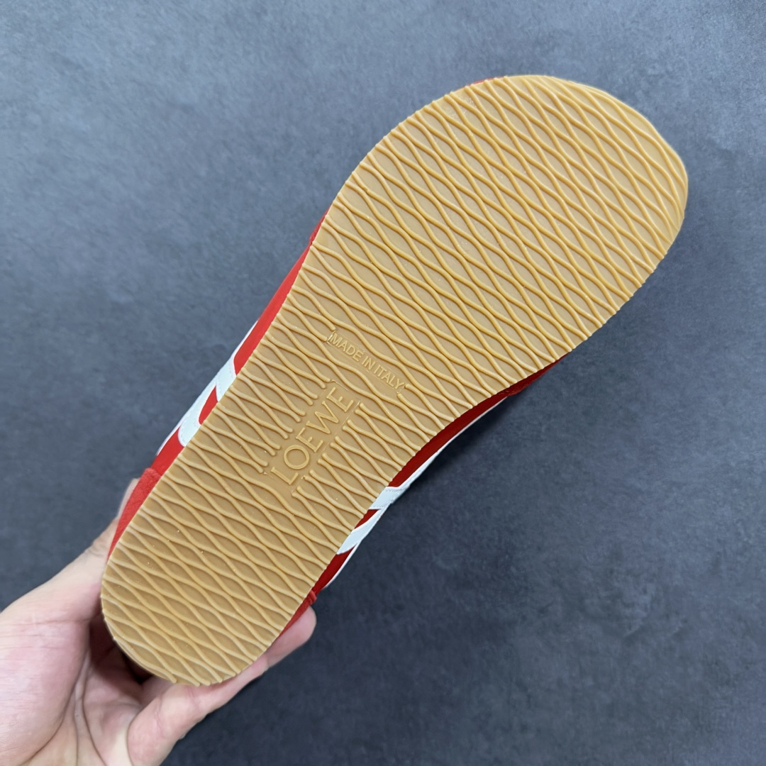 图片[9]-【公司级礼盒版】罗意威LOEWE 2025 Ballet Runner2.0 新款芭蕾舞鞋 双层精美礼盒包装 细节完美 裁边清洁度超高 无毛边 版型和材质均1比1复刻 内里头层皮料 价格合理不杀猪 中端版本品质💪🏻 尺码 35-40-选品中心