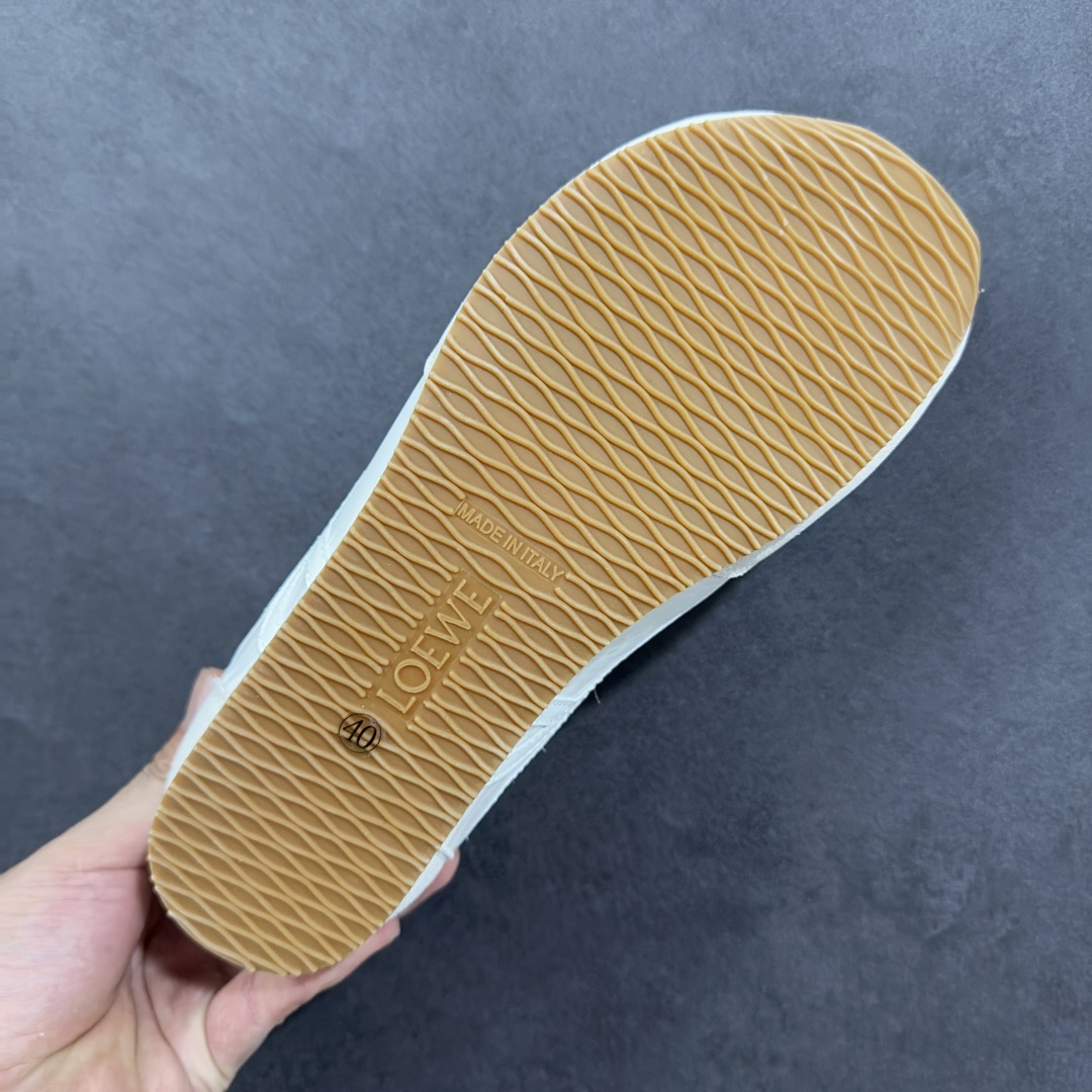 图片[9]-【公司级礼盒版】罗意威LOEWE 2025 Ballet Runner2.0 新款芭蕾舞鞋 双层精美礼盒包装 细节完美 裁边清洁度超高 无毛边 版型和材质均1比1复刻 内里头层皮料 价格合理不杀猪 中端版本品质💪🏻 尺码 35-45-选品中心