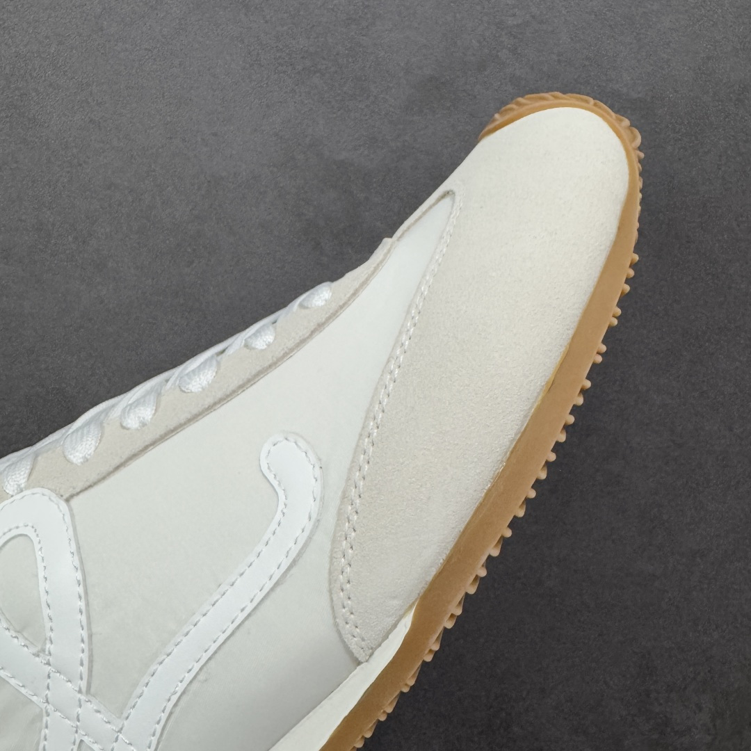 图片[5]-【公司级礼盒版】罗意威LOEWE 2025 Ballet Runner2.0 新款芭蕾舞鞋 双层精美礼盒包装 细节完美 裁边清洁度超高 无毛边 版型和材质均1比1复刻 内里头层皮料 价格合理不杀猪 中端版本品质💪🏻 尺码 35-45-选品中心