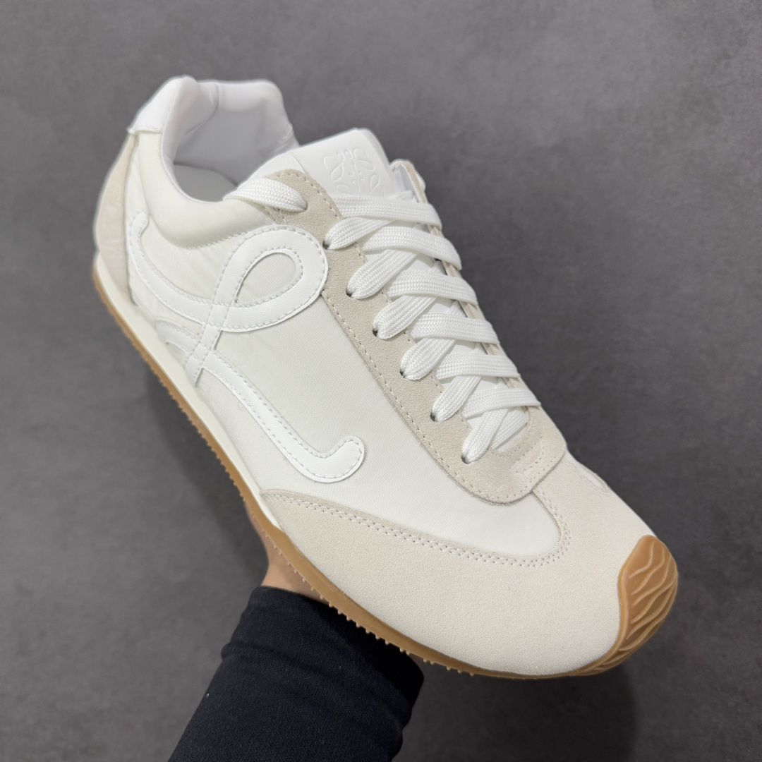 图片[3]-【公司级礼盒版】罗意威LOEWE 2025 Ballet Runner2.0 新款芭蕾舞鞋 双层精美礼盒包装 细节完美 裁边清洁度超高 无毛边 版型和材质均1比1复刻 内里头层皮料 价格合理不杀猪 中端版本品质💪🏻 尺码 35-45-选品中心