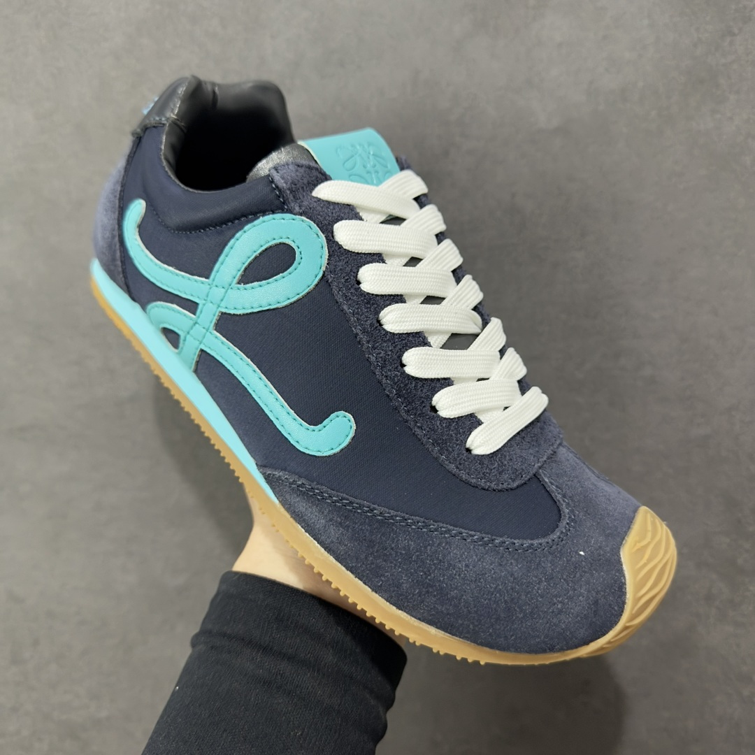 图片[3]-【公司级礼盒版】罗意威LOEWE 2025 Ballet Runner2.0 新款芭蕾舞鞋 双层精美礼盒包装 细节完美 裁边清洁度超高 无毛边 版型和材质均1比1复刻 内里头层皮料 价格合理不杀猪 中端版本品质💪🏻 尺码 35-40-选品中心