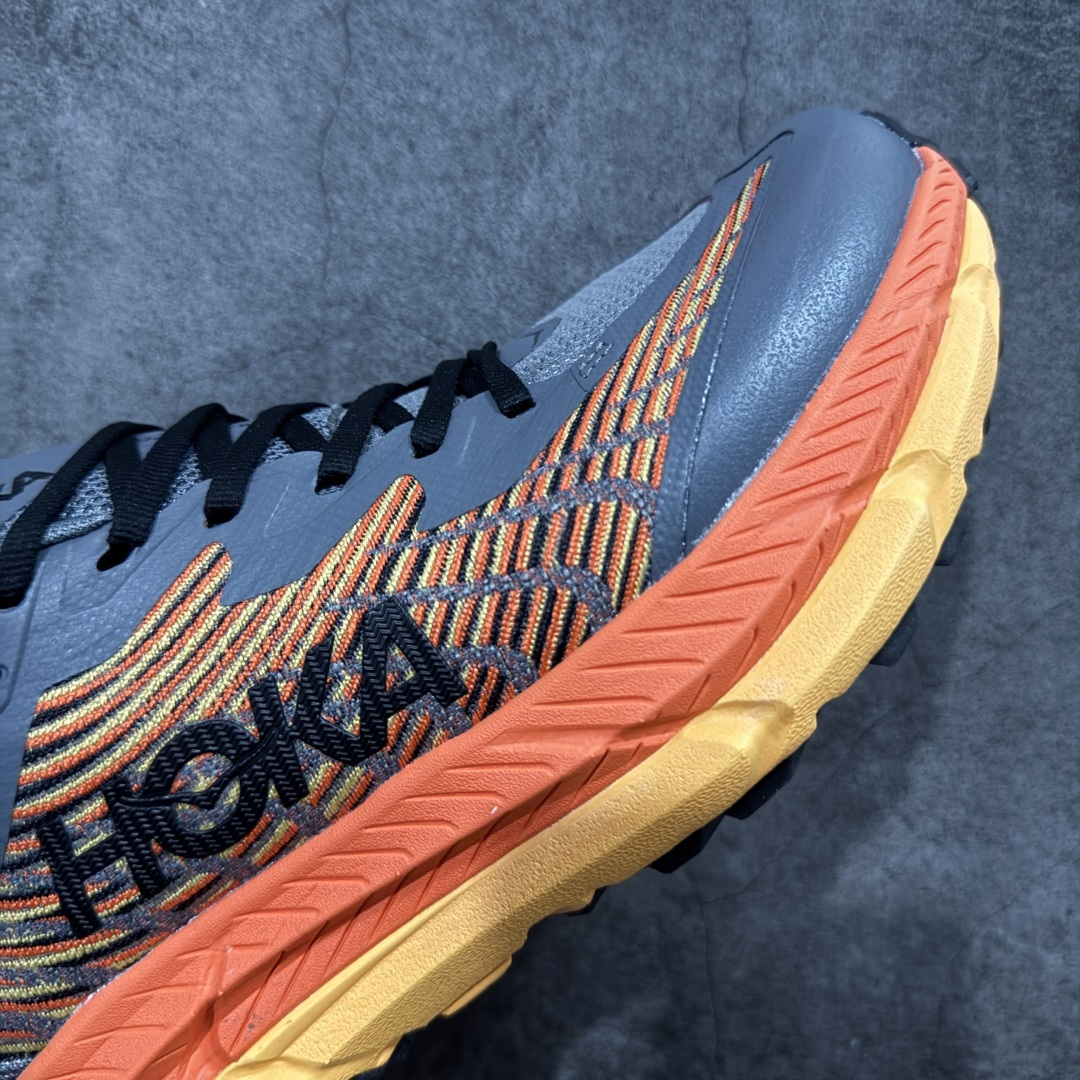 图片[6]-【正确组合底版本】HOKA ONE ONE Mafate Speed 4 飞速玛法特4代系列低帮轻量户外越野休闲运动慢跑鞋 HOKA ONE ONE是来自美国的跑步鞋知名品牌，创立于2009年，始终致力于为所有跑者提供更新、更好的跑步装备。相比常规跑鞋，HOKA ONE ONE特别研发使用性能独特的几何形跑鞋中底，此种鞋底更厚、更高、回弹性也更好，除了卓越的缓冲性能，它还能为各种阶段的跑者带来更具动感、更加稳定的跑步体验。HOKAONE ONE从设计之初就清楚意识到，要保证跑者步幅的均匀一致，双脚自然而然的运动至关重要。尺码：36 36.5 37.5 38 39 40 40.5 41 42 42.5 43 44 45 46-选品中心