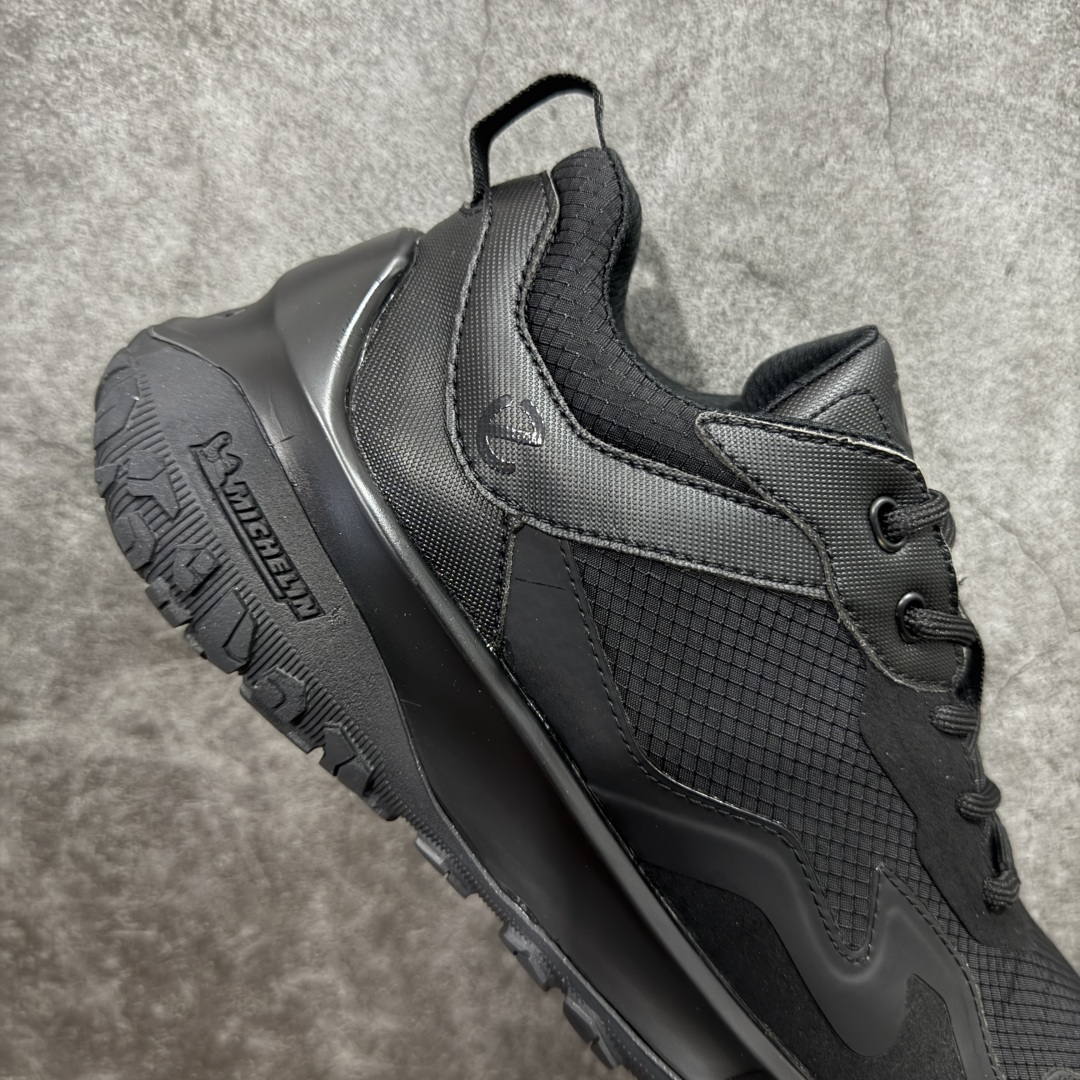 图片[7]-【公司级】ecco爱步 奥途系列 户外简约舒适时尚 低帮 徒步鞋 男款 黑色 经典和现代工艺品质融合 精选意大利小牛皮面料 舒适性相当不错 版型楦型非常到位上脚 专柜热销款 独有鞋型设计 特有Logo车边 特别有型 北欧风格 舒适 休闲保暖 超弹性 耐磨 减震 按摩大底(PU+TPU 组合）经典潮流 随意搭配 尺码：39 40 41 42 43 44 （标准码）-选品中心