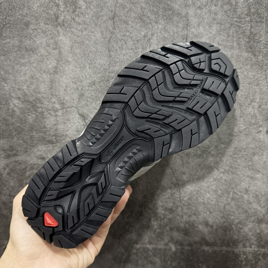 图片[9]-【绿x升级版】Salomon XT-QUEST ADV 萨洛蒙情侣款户外机能鞋 491276 全新绿x升级版 品质大改进 ‼️ 全鞋改进为原厂一致材料打造 全新修长鞋型 相对老版臃肿鞋型 此版的版型更正 全新玻璃冲刀 清洁度提升 同步原版左右鞋带孔的间距加大（之前老版间距太小） 网面与鞋头材料校对一致无色差（老版网面有色差） 鞋后跟反口V字定型同步zp（老版臃肿为U字后跟反口） 鞋舌两侧鞋帮脚踝处更加直挺（之前老版往中间踏） 鞋盒黑盒改正为原版牛皮纸鞋盒 鞋头处添加☯️太极标 所有细节多次修改校正 坚持同步原版无差别 毋庸置疑全市场最好的版本💪🏻终端优势供应 尺码：36-46-选品中心