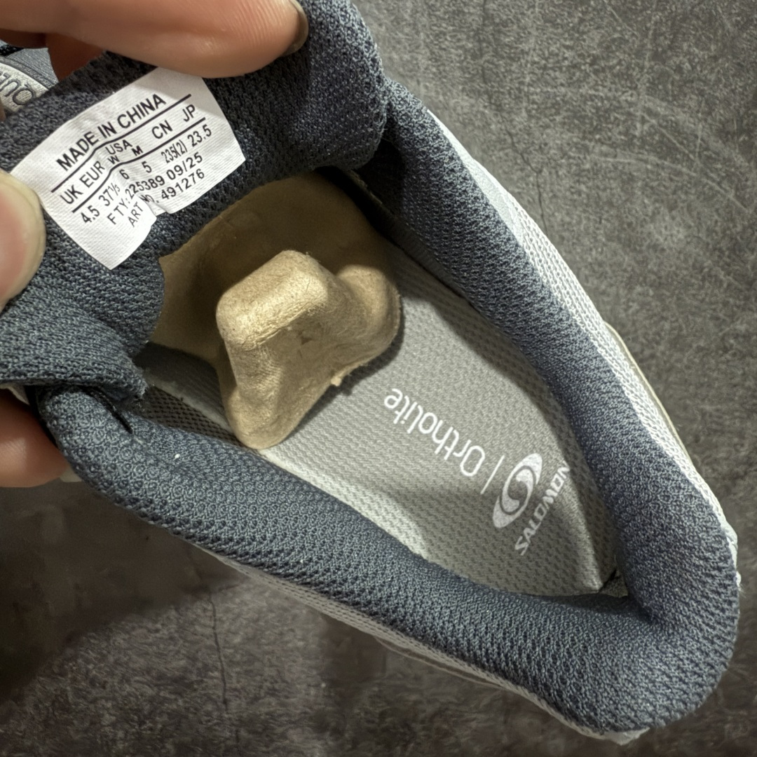 图片[8]-【绿x升级版】Salomon XT-QUEST ADV 萨洛蒙情侣款户外机能鞋 491276 全新绿x升级版 品质大改进 ‼️ 全鞋改进为原厂一致材料打造 全新修长鞋型 相对老版臃肿鞋型 此版的版型更正 全新玻璃冲刀 清洁度提升 同步原版左右鞋带孔的间距加大（之前老版间距太小） 网面与鞋头材料校对一致无色差（老版网面有色差） 鞋后跟反口V字定型同步zp（老版臃肿为U字后跟反口） 鞋舌两侧鞋帮脚踝处更加直挺（之前老版往中间踏） 鞋盒黑盒改正为原版牛皮纸鞋盒 鞋头处添加☯️太极标 所有细节多次修改校正 坚持同步原版无差别 毋庸置疑全市场最好的版本💪🏻终端优势供应 尺码：36-46-选品中心