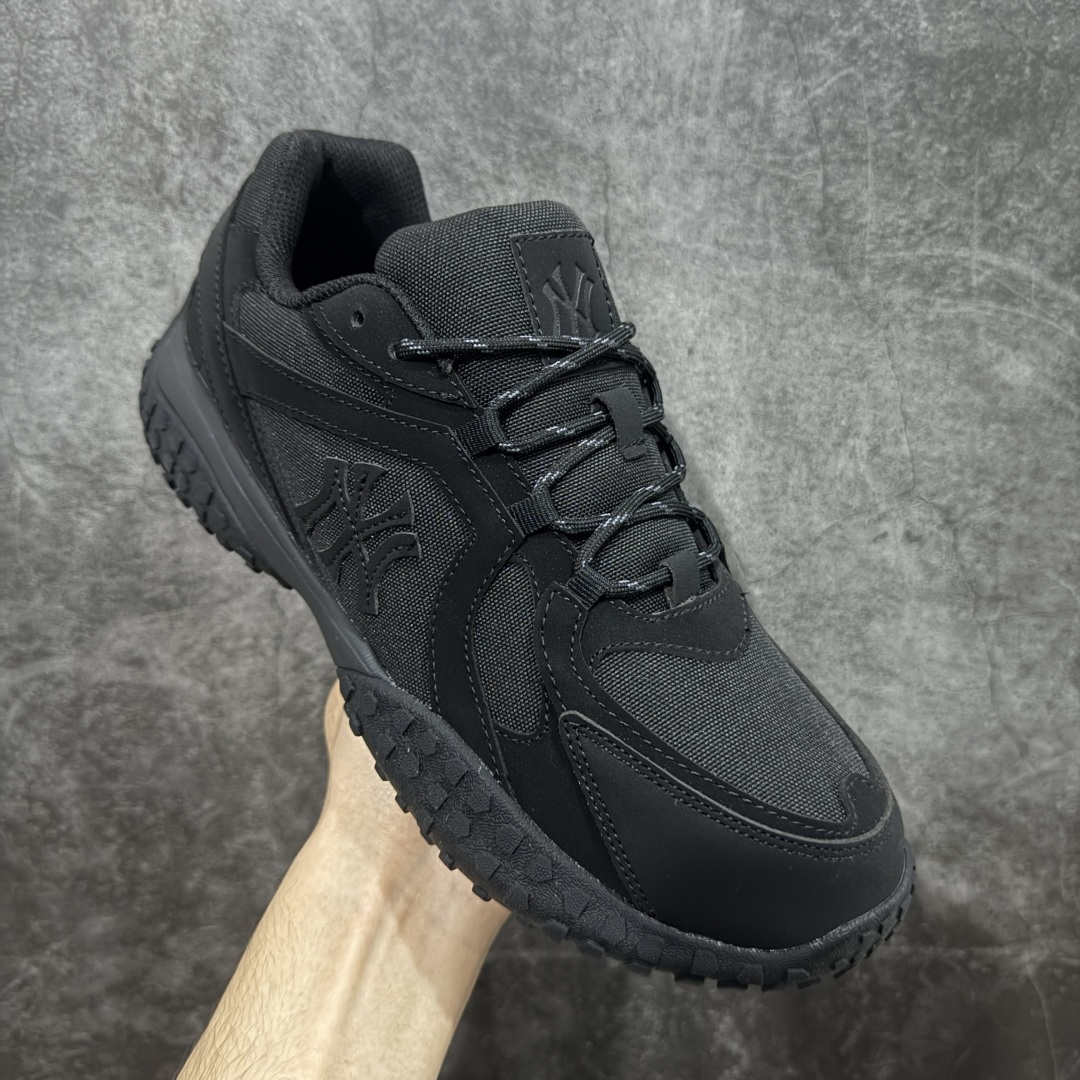 图片[3]-【纯原版】MLB 纽约洋基队 双鞋带 轻量运动百搭 豆豆薄底鞋 防滑轻便 低帮 板鞋 男女同款 MLB官方同步出货 虞书欣等众多潮流明星同款 高弹双层MD大底 原楦原档案数据开发版型（完美鞋头弧度/后套收口效果🆚市面文案版本‼️） 原厂立体填充鞋舌海绵 中底注胶孔原数据开发模具大底原厂转印标市面上唯一纯原版本 原材料打造 内增高6cm 原厂1：1模具开发 原厂进口纳米材质 原厂 全套原盒雷射防伪标包装 天猫订单品质 官网尺码：35 36 36.5 37.5 38 38.5 39 40 40.5 41 42 42.5 43 44 45-选品中心