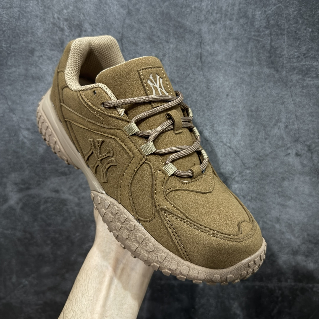 图片[3]-【纯原版】MLB 纽约洋基队 双鞋带 轻量运动百搭 豆豆薄底鞋 防滑轻便 低帮 板鞋 男女同款 MLB官方同步出货 虞书欣等众多潮流明星同款 高弹双层MD大底 原楦原档案数据开发版型（完美鞋头弧度/后套收口效果🆚市面文案版本‼️） 原厂立体填充鞋舌海绵 中底注胶孔原数据开发模具大底原厂转印标市面上唯一纯原版本 原材料打造 内增高6cm 原厂1：1模具开发 原厂进口纳米材质 原厂 全套原盒雷射防伪标包装 天猫订单品质 官网尺码：35 36 36.5 37.5 38 38.5 39 40 40.5 41 42 42.5 43 44 45-选品中心