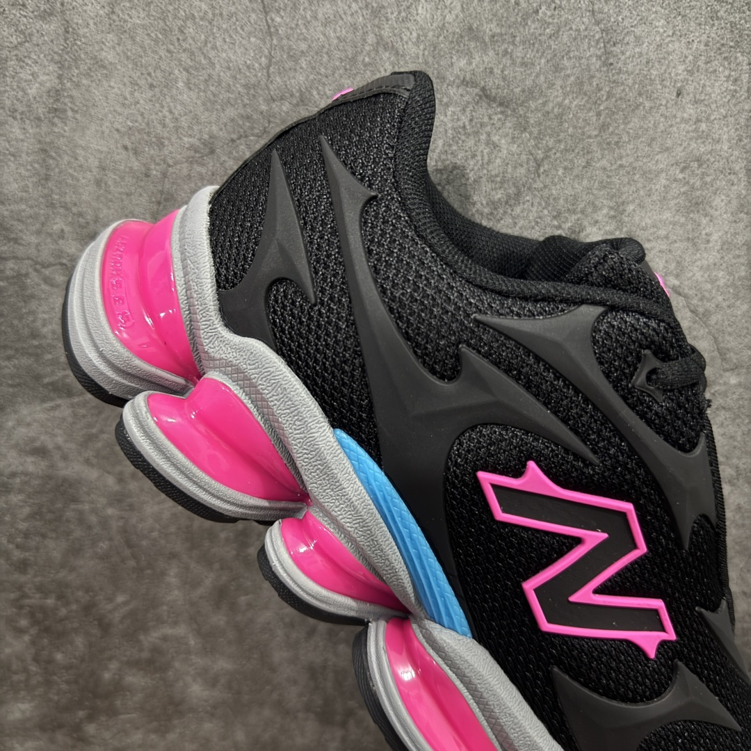 图片[7]-【公司级】New Balance 新百伦 NB20005 网面休闲跑步鞋 复古还要机能，NB官方重磅新品。一款融合复古设计与现代科技的跑鞋，以其经典的造型和舒适脚感，成为2025年复古潮流爱好的推荐单品。 极具视觉冲击力的5根ABZORB单元，以及无缝鞋面的设计，加上3M反光材质的装饰，比之前推出的9060系列更夸张，更具未来感。 货号：U20005UI 尺码：36-40-选品中心