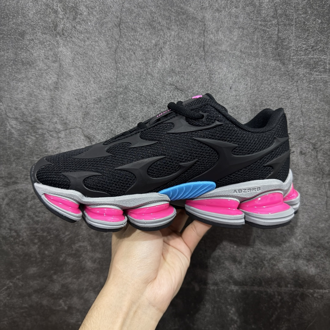 图片[2]-【公司级】New Balance 新百伦 NB20005 网面休闲跑步鞋 复古还要机能，NB官方重磅新品。一款融合复古设计与现代科技的跑鞋，以其经典的造型和舒适脚感，成为2025年复古潮流爱好的推荐单品。 极具视觉冲击力的5根ABZORB单元，以及无缝鞋面的设计，加上3M反光材质的装饰，比之前推出的9060系列更夸张，更具未来感。 货号：U20005UI 尺码：36-40-选品中心