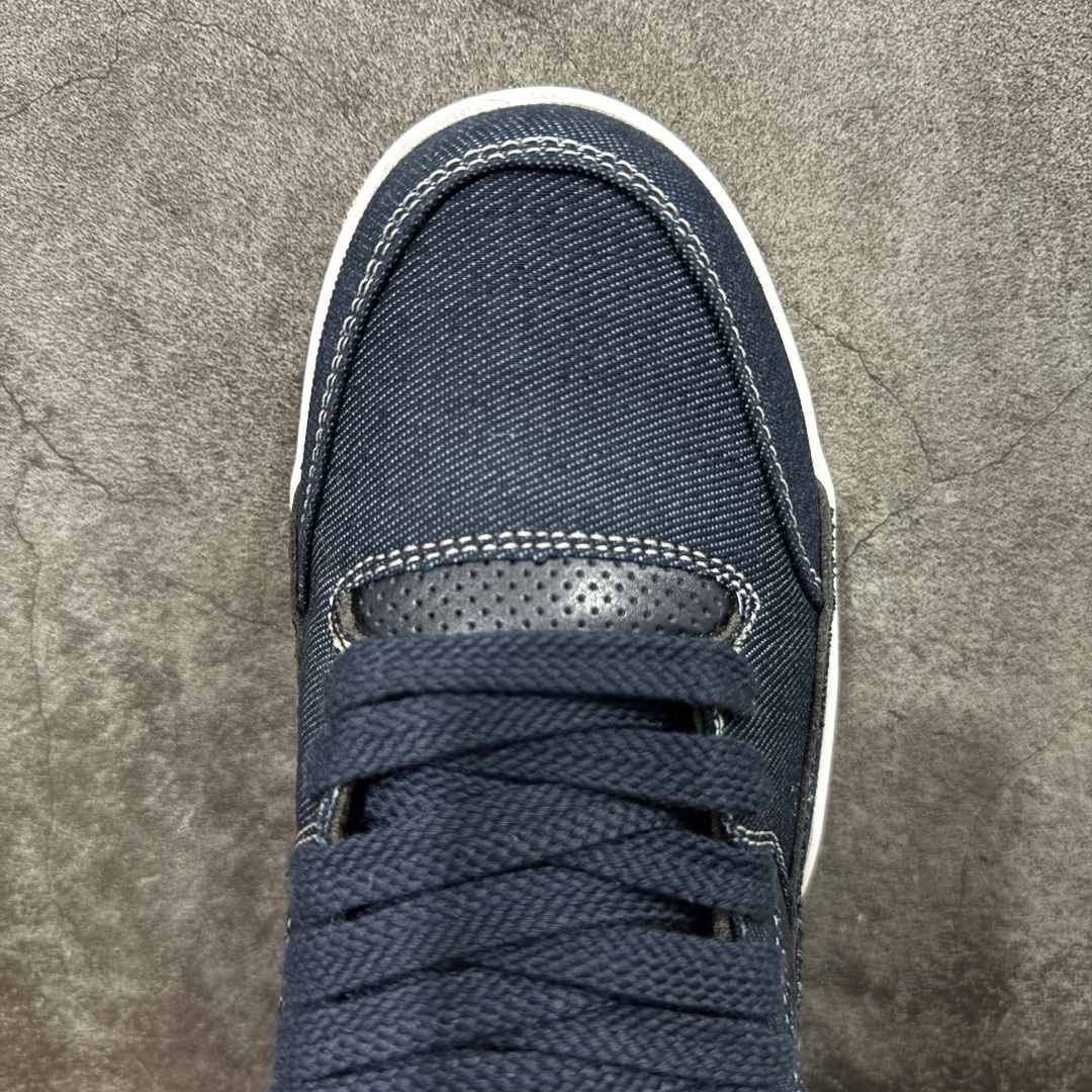 图片[5]-【神版】Air Jordan 4 Retro Flight Court 低帮 AJ4 乔丹4代 aj4 乔4 低邦 乔丹篮球鞋系列 目前此系列市场最优版本 头层带半码 区别市场通货 鞋款整体以黑色翻毛皮打造，搭配侧身黑色麂皮框架，鞋舌及后跟Jumpman Logo分别采用黑色、灰色刺绣点缀，后跟侧身Flighth字样也辅以灰色刺绣呈现，秉承轻量化的速度型篮球鞋设计思想完成设计，降低重量的同时提升舒适度，中底延续前作使用了分离式后掌可视化Air Soleb气垫。鞋带孔和后跟鞋提以籃网为造型灵感，将篮球运动巧妙融入到鞋款的设计之中，使鞋身整体富有流动性、节奏感和优雅气质。 货号：IH4489-561 尺码：36 36.5 37.5 38 38.5 39 40 40.5 41 42 42.5 43 44 44.5 45-选品中心