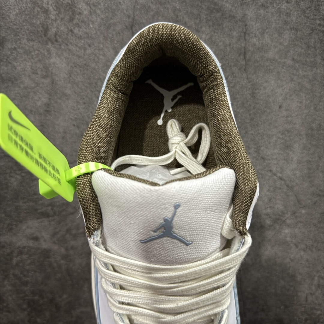 图片[8]-【神版】Air Jordan 4 Retro Flight Court 低帮 AJ4 乔丹4代 aj4 乔4 低邦 乔丹篮球鞋系列 目前此系列市场最优版本 头层带半码 区别市场通货 鞋款整体以黑色翻毛皮打造，搭配侧身黑色麂皮框架，鞋舌及后跟Jumpman Logo分别采用黑色、灰色刺绣点缀，后跟侧身Flighth字样也辅以灰色刺绣呈现，秉承轻量化的速度型篮球鞋设计思想完成设计，降低重量的同时提升舒适度，中底延续前作使用了分离式后掌可视化Air Soleb气垫。鞋带孔和后跟鞋提以籃网为造型灵感，将篮球运动巧妙融入到鞋款的设计之中，使鞋身整体富有流动性、节奏感和优雅气质。 货号：IB8858-141 尺码：36 36.5 37.5 38 38.5 39 40 40.5 41 42 42.5 43 44 44.5 45-选品中心