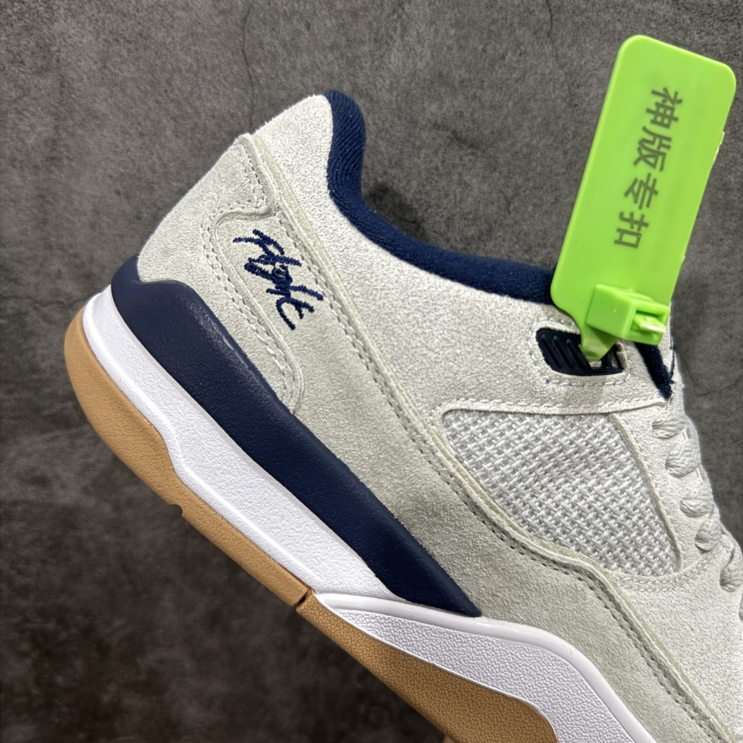 图片[7]-【神版】Air Jordan 4 Retro Flight Court 低帮 AJ4 乔丹4代 aj4 乔4 低邦 乔丹篮球鞋系列 目前此系列市场最优版本 头层带半码 区别市场通货 鞋款整体以黑色翻毛皮打造，搭配侧身黑色麂皮框架，鞋舌及后跟Jumpman Logo分别采用黑色、灰色刺绣点缀，后跟侧身Flighth字样也辅以灰色刺绣呈现，秉承轻量化的速度型篮球鞋设计思想完成设计，降低重量的同时提升舒适度，中底延续前作使用了分离式后掌可视化Air Soleb气垫。鞋带孔和后跟鞋提以籃网为造型灵感，将篮球运动巧妙融入到鞋款的设计之中，使鞋身整体富有流动性、节奏感和优雅气质。 货号：HF3255-004 尺码：36 36.5 37.5 38 38.5 39 40 40.5 41 42 42.5 43 44 44.5 45-选品中心