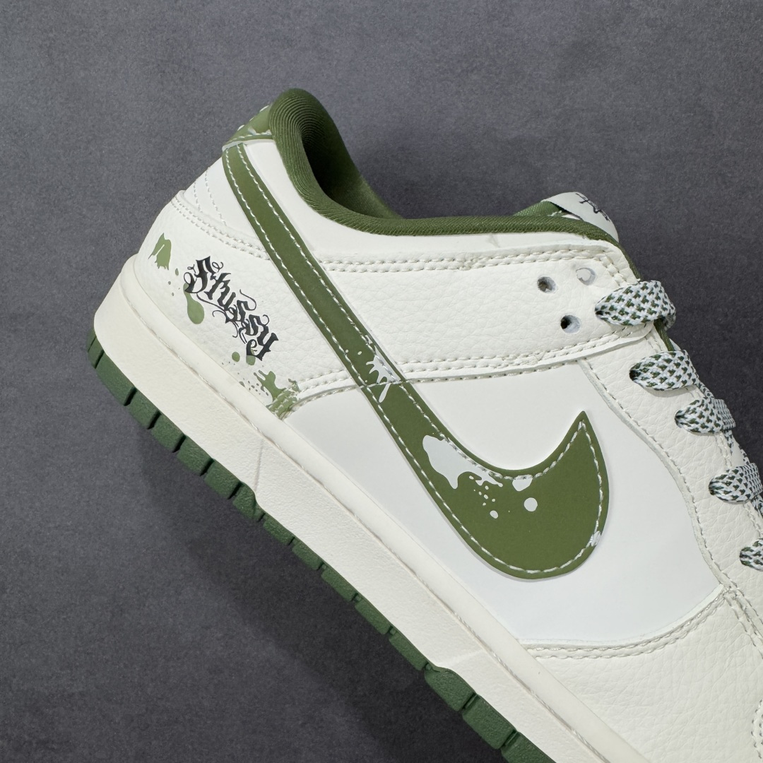 图片[6]-【定制版】Nike SB Dunk Low 斯图西联名 泼墨绿勾 周年高端定制 低帮休闲板鞋 XS6089-608  #定制鞋盒 大厂纯原品质出货 超高清洁度 皮料切割干净无任何毛边 细节完美   尺码：36 36.5 37.5 38 38.5 39 40 40.5 41 42 42.5 43 44 44.5 45 编码：HXSB330340-选品中心