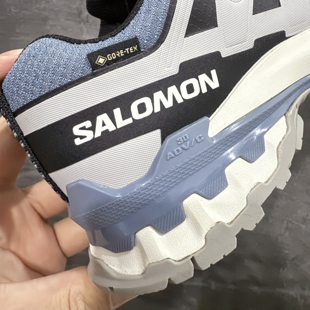 图片[3]-【莞顶礼盒版】SALOMON萨洛蒙 XA Pro 3D V9 GTX 圆头 支撑抓地 低帮 户外功能鞋 蓝灰色 472706 原版开发 私模大底 成本极高 完美细节品质💪🏻 代购级百搭徒步鞋，适合在各种复杂地形中使用 Contagrip橡胶大底：具备卓越的抓地力，适用于泥泞、石头路面等复杂地形，确保穿着者稳如磐石。 Sensifit技术：智能鞋楦设计可全方位贴合足部，提供出色的包裹性，减少鞋子与脚之间的摩擦，使双脚在运动中更加稳定。 尺码：36–45（女40.男45定制不退换）-选品中心