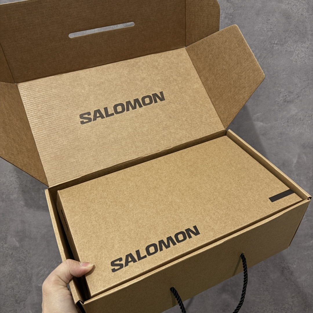 图片[9]-【莞顶礼盒版】SALOMON萨洛蒙 XA Pro 3D V9 GTX 圆头 支撑抓地 低帮 户外功能鞋 蓝灰色 472706 原版开发 私模大底 成本极高 完美细节品质💪🏻 代购级百搭徒步鞋，适合在各种复杂地形中使用 Contagrip橡胶大底：具备卓越的抓地力，适用于泥泞、石头路面等复杂地形，确保穿着者稳如磐石。 Sensifit技术：智能鞋楦设计可全方位贴合足部，提供出色的包裹性，减少鞋子与脚之间的摩擦，使双脚在运动中更加稳定。 尺码：36–45（女40.男45定制不退换）-选品中心