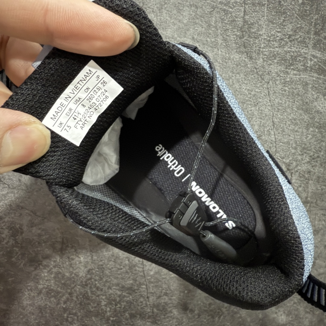 图片[7]-【莞顶礼盒版】SALOMON萨洛蒙 XA Pro 3D V9 GTX 圆头 支撑抓地 低帮 户外功能鞋 蓝灰色 472706 原版开发 私模大底 成本极高 完美细节品质💪🏻 代购级百搭徒步鞋，适合在各种复杂地形中使用 Contagrip橡胶大底：具备卓越的抓地力，适用于泥泞、石头路面等复杂地形，确保穿着者稳如磐石。 Sensifit技术：智能鞋楦设计可全方位贴合足部，提供出色的包裹性，减少鞋子与脚之间的摩擦，使双脚在运动中更加稳定。 尺码：36–45（女40.男45定制不退换）-选品中心