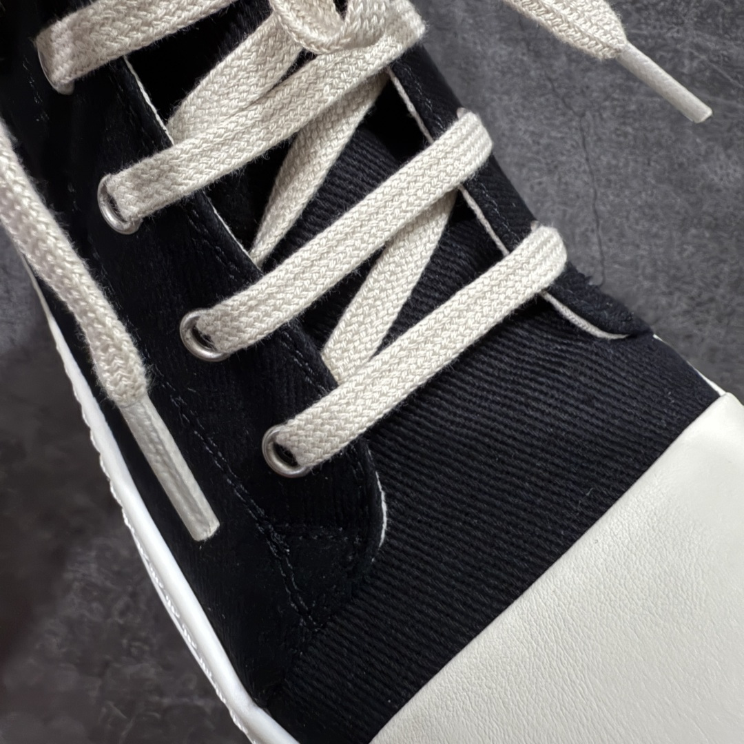 图片[4]-【莞产G版】薄底帆布黑色高帮大匡威 RO / Rick Owens DRKSHDW 瑞克·欧文斯【副线】 【款式】 大匡威/低帮/厚底/ 光泽金属尼龙布 低帮 西瓜头 【皮料】 东莞原厂进口全新2025年新材质““水洗牛仔黑色斜纹布” 【鞋带】 鞋带采用水染定织法工艺，高密度之下，透出光泽感！ 【鞋头】软糯，轻轻按压有牛皮细细的纹理质感！ 【鞋底】TPU大底奶香味！硬度、肤感一比一！鞋底logo钢印清晰正确！ 【鞋垫】独家私人开模压印！牛皮贴面，双层复合！ 【尺码】 ：36 37 38 39 40 41 42 43 44 45 46！-选品中心