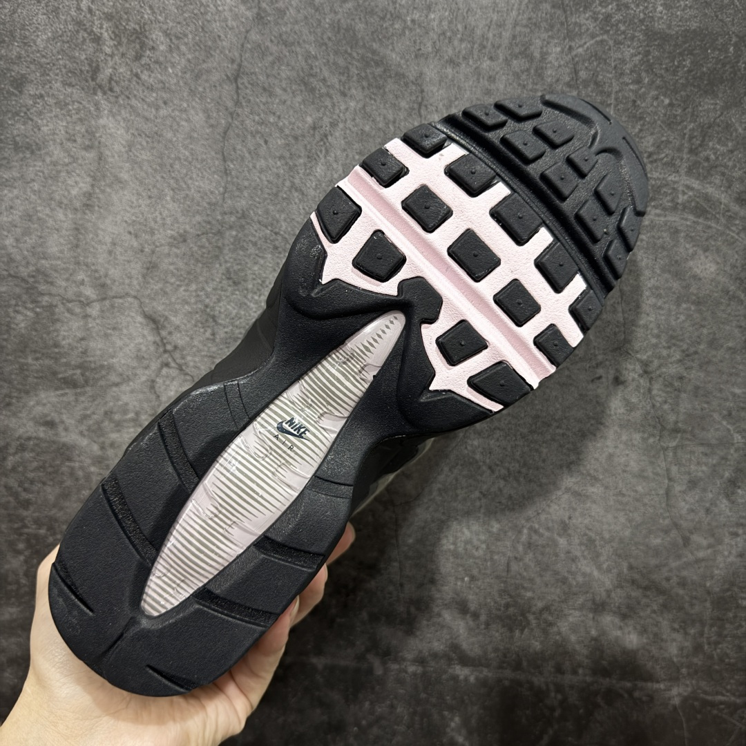 图片[9]-【EM纯原/小绿x】NK Air Max 95 OG 联名复古舒适气垫运动鞋 2025版复刻 HJ5996-001 全部配色 原鞋开发生产 高度还原 一眼ZP既视感 男女鞋真标半码制 原楦原纸版数据开发 环保进口透气牛皮革材质 高弹EVA缓震中底组合开窗式Air气垫装置 外置防滑耐磨橡胶外底❗ 尺码：36 37.5 38 38.5 39 40 40.5 41 42 42.5 43 44 44.5 45 46 47.5-选品中心