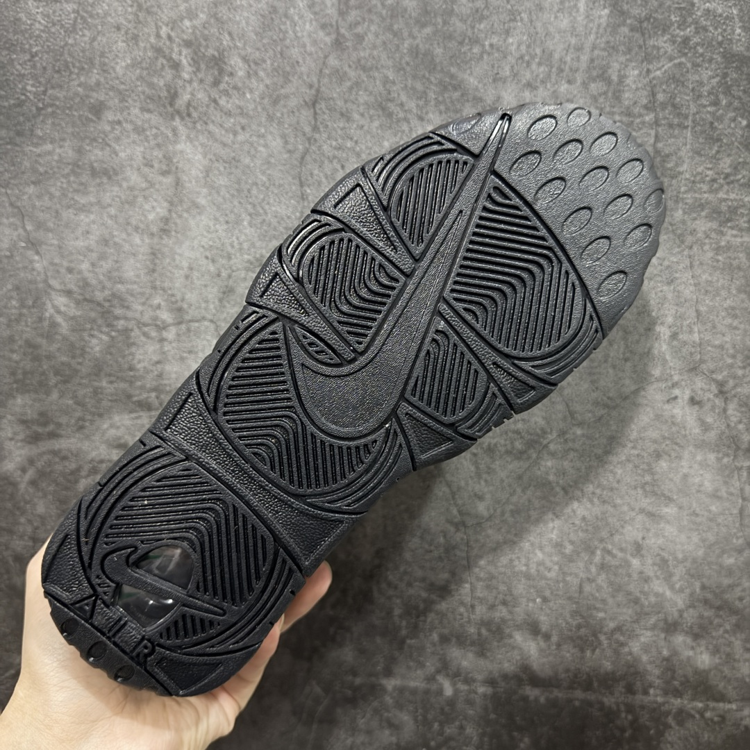 图片[9]-【CK纯原版】Nike Air More Uptempo 原装皮蓬 全新批次 Air More Uptempo绝对是耐克篮球鞋历史上最耀眼的里程碑之一，耐克一直以来都以不停的提升气垫容量来捍卫气垫的地位，当前后掌的花样全部玩尽之后，耐克终于还是打出了奠定王朝基础的一张牌：全掌外露气垫，U型气垫和Max Air的搭配是当时最切合实际的全掌气垫组合 货号：IM6649-001 尺码：36-47.5-选品中心