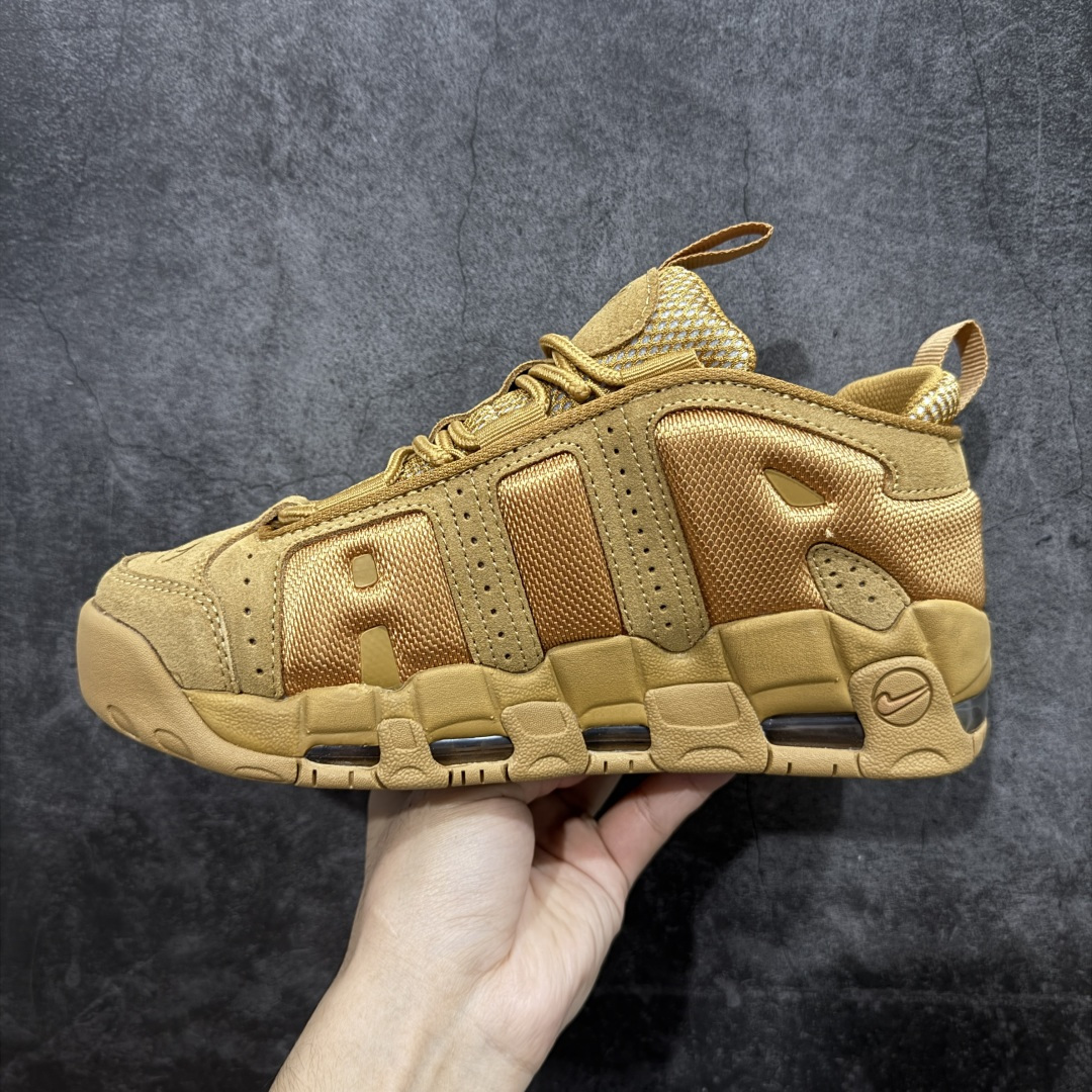 图片[2]-【CK纯原版】Nike Air More Uptempo 原装皮蓬 全新批次 Air More Uptempo绝对是耐克篮球鞋历史上最耀眼的里程碑之一，耐克一直以来都以不停的提升气垫容量来捍卫气垫的地位，当前后掌的花样全部玩尽之后，耐克终于还是打出了奠定王朝基础的一张牌：全掌外露气垫，U型气垫和Max Air的搭配是当时最切合实际的全掌气垫组合 货号：IM6649-700 尺码：36-47.5-选品中心