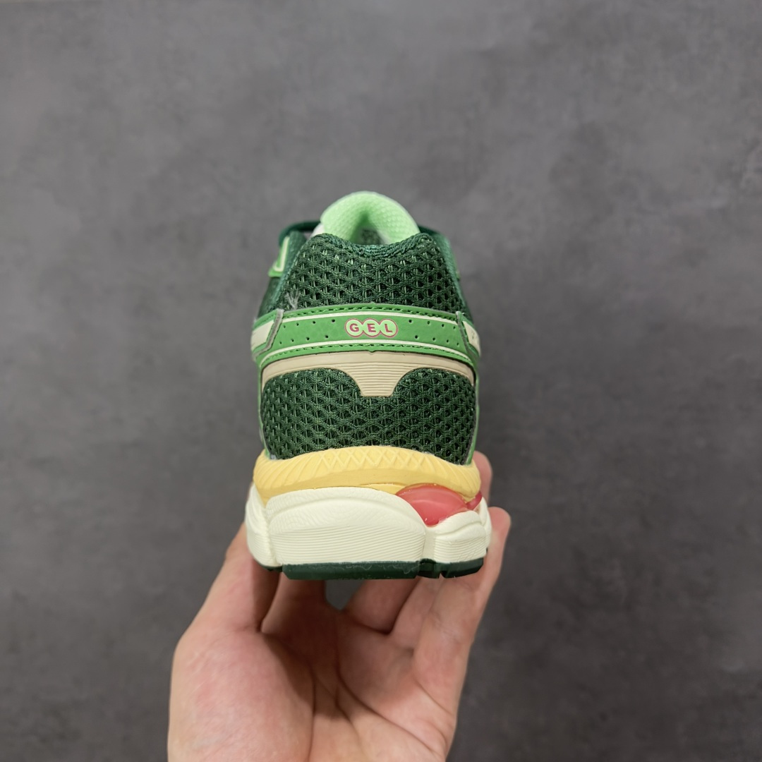 图片[4]-【公司级】Asics Gel-Cumulus 16 白绿粉 亚瑟士复古时尚缓震运动跑步鞋 鞋面采用无缝线工程网眼设计，全面升级的FF BLAST™ PLUS泡棉，更轻、更弹、更耐久。相比前代更轻盈鞋底采用了轻质发泡材料,并在后跟和前掌处采用了亚瑟士核心科技GEL缓震胶,赋予鞋款强大的缓冲性能,提供了更柔软舒适的穿着体验。AHAR® PLUS超耐磨橡胶大底，延长跑鞋使用寿命。 货号：1203A763-100 尺码：36 37 37.5 38 39 39.5 40 40.5 41.5 42 42.5 43.5 44 45 编码：AMB260270-选品中心