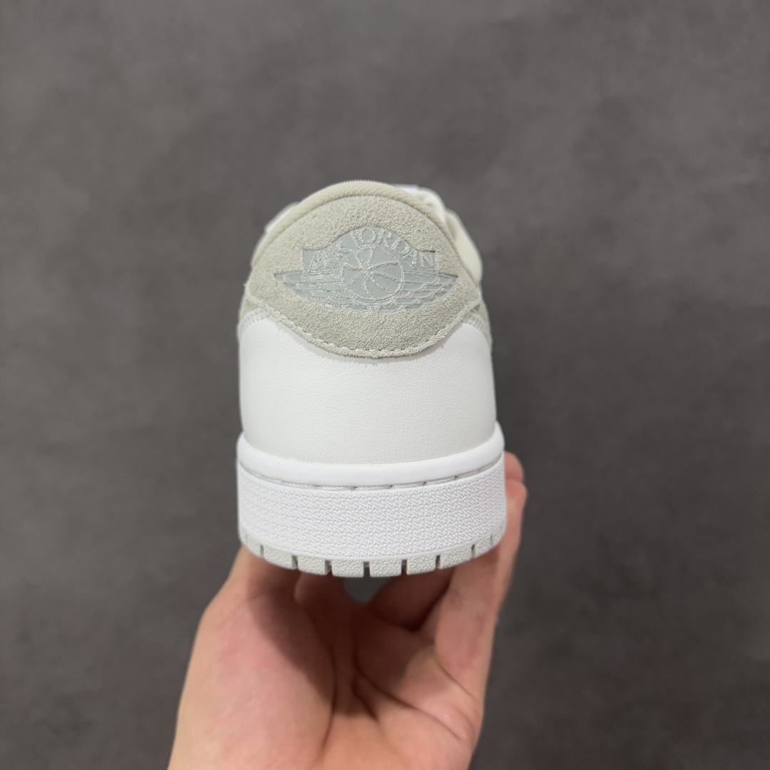 图片[4]-【H11版本】耐克Nike Air Jordan 1 AJ1经典复古经典低帮百搭文化篮球鞋 白灰 CZ0775-100 公司级真标半码制#原档案原数据开发版型#采用荔枝纹头层皮革鞋面材质#原厂立体填充鞋舌海绵#中底注胶孔及缜密中底拉帮工艺#原数据开发模具大底 尺码：35.5 36 36.5 37.5 38 38.5 39 40 40.5 41 42 42.5 43 44 44.5 45 46 47.5 编码：H11B270280-选品中心