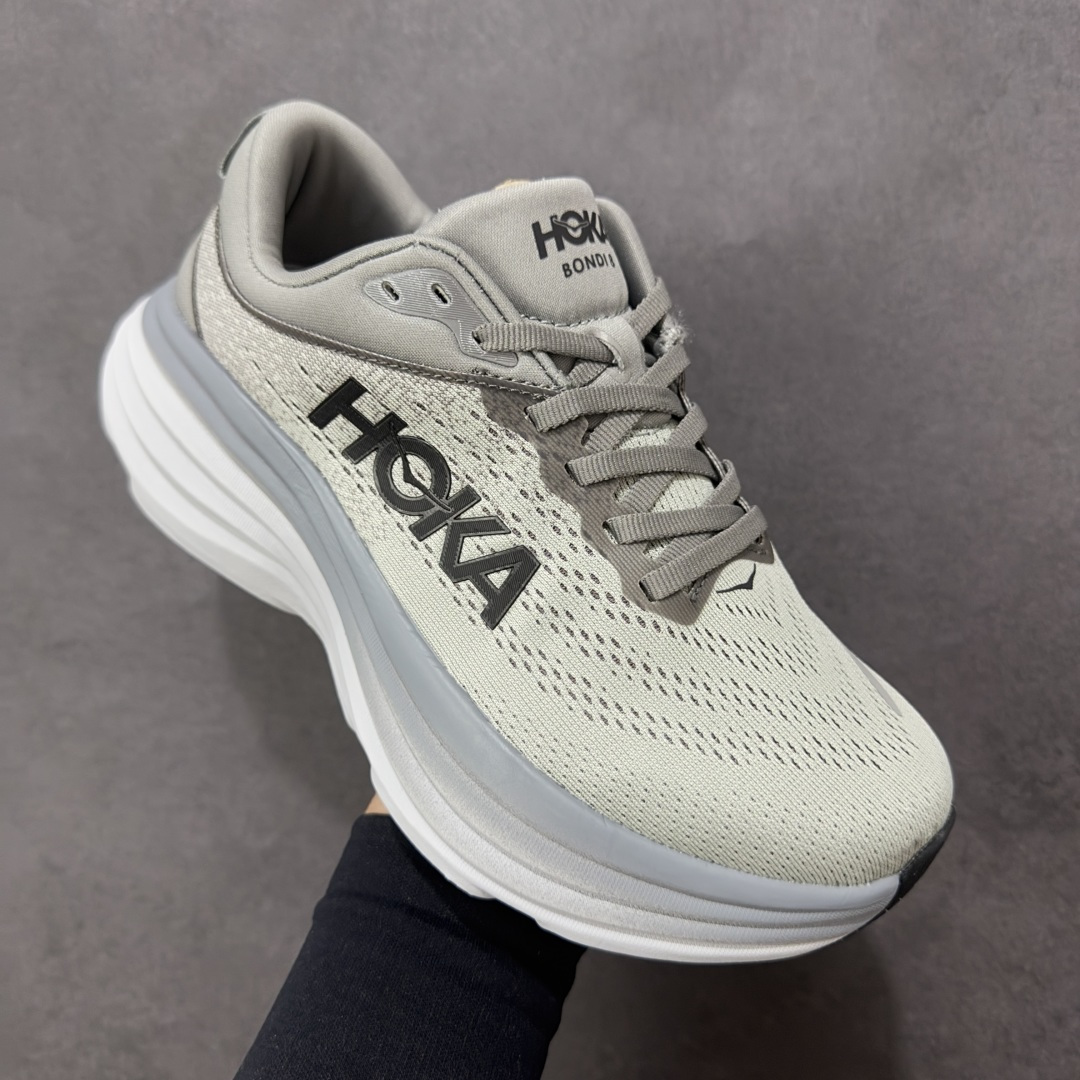 图片[3]-【YH版本】Bondi邦代8是HOKA ONE ONE的顶级缓震跑鞋，超宽超厚的中底，缓震极限很高，稳定性和舒适度也超好，适合大体重和初跑入门人群进行日常有氧慢跑，日常通勤和休闲走路都适合。 \\t 中底采用33mm厚的全新超轻缓震泡棉，是HOKA路跑系列的缓震担当，兼顾轻量与缓震，脚感软弹舒适，具备良好的回弹性。搭载了速度型滚动平衡技术，让步伐更顺畅，给予跑者向前运动的推进感。 \\t 嵌入式鞋床将双足安全固定于中底，提升落地时的稳定性，为脚后跟带来有力支撑。鞋面采用轻盈柔软的工程网纱材质，透气又环保，包裹性佳。大底采用大面积橡胶贴片，具备更好的耐磨性和防滑性。 \\t 尺码36 36.5 37.5 38 38.5 39 40 40.5 41 42 42.5 43 44 44.5 45 46 47-选品中心