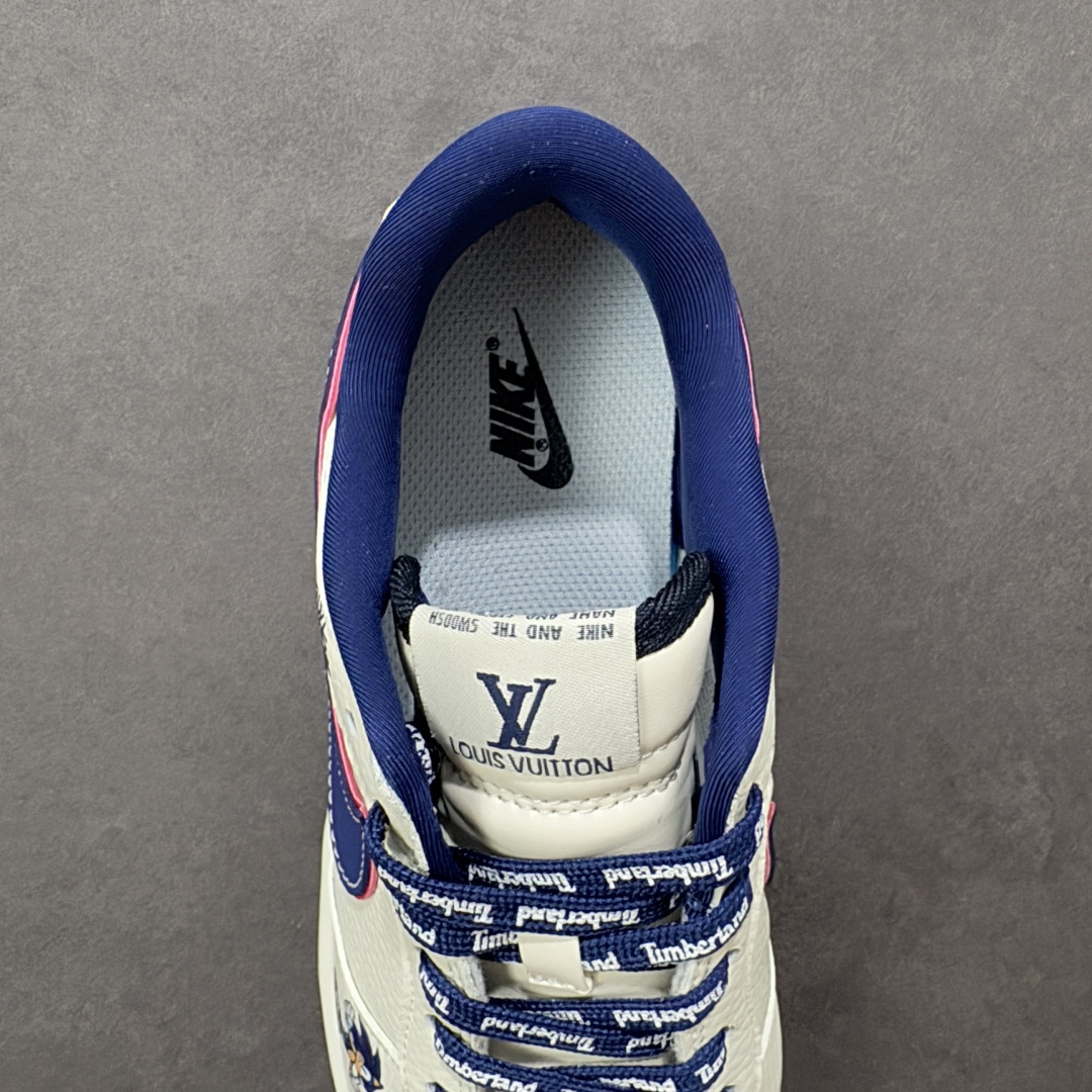 图片[7]-【定制版】Nike SB Dunk Low“LV 索尼克 三方联名——奶白绛蓝” 高端定制 低帮休闲板鞋 定制鞋盒 大厂纯原品质出货 超高清洁度 皮料切割干净无任何毛边 细节完美 货号：NH0601-479 尺码： 36 36.5 37.5 38 38.5 39 40 40.5 41 42 42.5 43 44 44.5 45-选品中心