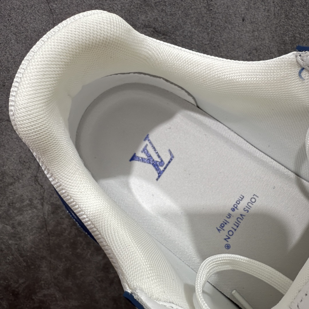 图片[8]-【天花板/Goat版】 市场最强版 没有之一的存在💪🏻 Louis Vuitton LV Trainer 系列全新版上架 手里有正品的可以对比下🆚懂货的看细节‼️ 此版品质是市场从未达到的新高度！ 整体版型 皮料 牛仔布的色差 压花纹路清晰度 后跟版型等等 都可以自行对比[机智]吊打市场所有货，怒甩十条街的那种，直接来正品对比图🆚，欢迎拿市场各大工厂的货来对比！ 尺码：35-45码-选品中心