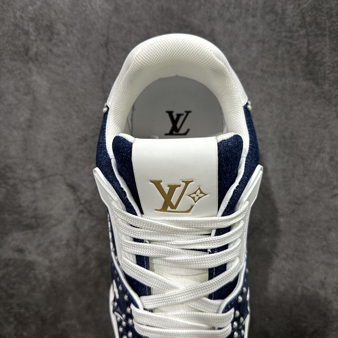 图片[8]-【莞产YS版本】Louis Vuitton Trainer lv时装走秀运动鞋 完美鞋型超高的清洁度 零毛边线头瑕疵 全套原楦原纸版原鞋开模 全网最具灵魂的版型 正确原装黄色鞋盒 正确中底印花 鞋面印花3D高频深度立体 全鞋电脑针车 紧密相连 针距密度一致 环保乳胶注塑鞋垫 厚度脚感还原原版 皮面裁剪部位 统一油边封口工艺 原装橡胶大底含胶量大底组合零偏差 专柜全套包装 防尘袋 说明书 质保卡 男女鞋 尺码：35 36 37 38 39 40 41 42 43 44 45-选品中心
