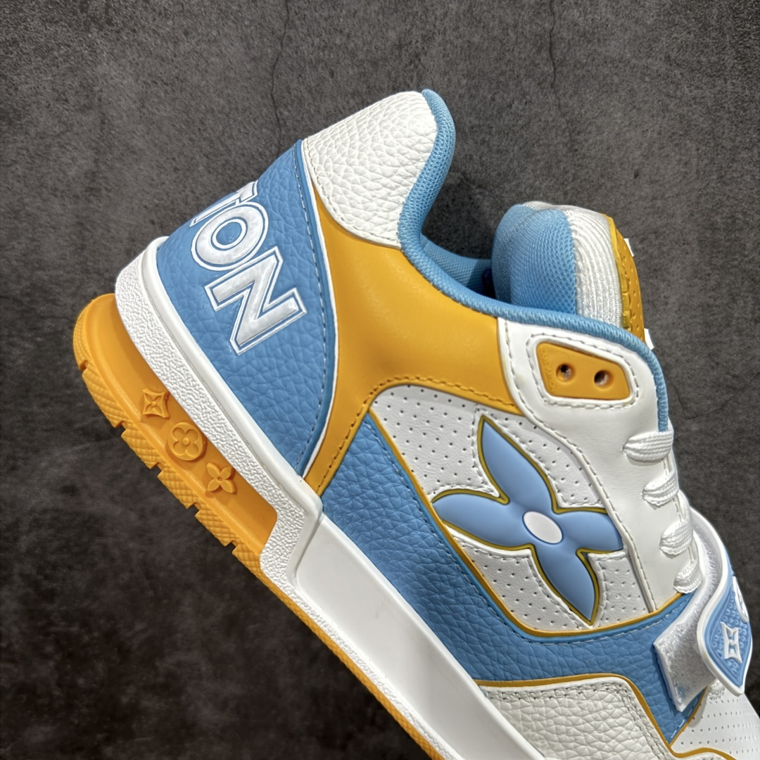 图片[7]-【莞产YS版本】Louis Vuitton Trainer lv时装走秀运动鞋 完美鞋型超高的清洁度 零毛边线头瑕疵 全套原楦原纸版原鞋开模 全网最具灵魂的版型 正确原装黄色鞋盒 正确中底印花 鞋面印花3D高频深度立体 全鞋电脑针车 紧密相连 针距密度一致 环保乳胶注塑鞋垫 厚度脚感还原原版 皮面裁剪部位 统一油边封口工艺 原装橡胶大底含胶量大底组合零偏差 专柜全套包装 防尘袋 说明书 质保卡 男女鞋 尺码： 38 39 40 41 42 43 44 45-选品中心