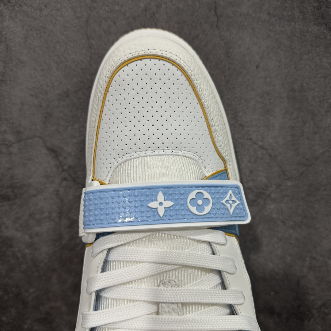 图片[5]-【莞产YS版本】Louis Vuitton Trainer lv时装走秀运动鞋 完美鞋型超高的清洁度 零毛边线头瑕疵 全套原楦原纸版原鞋开模 全网最具灵魂的版型 正确原装黄色鞋盒 正确中底印花 鞋面印花3D高频深度立体 全鞋电脑针车 紧密相连 针距密度一致 环保乳胶注塑鞋垫 厚度脚感还原原版 皮面裁剪部位 统一油边封口工艺 原装橡胶大底含胶量大底组合零偏差 专柜全套包装 防尘袋 说明书 质保卡 男女鞋 尺码： 38 39 40 41 42 43 44 45-选品中心