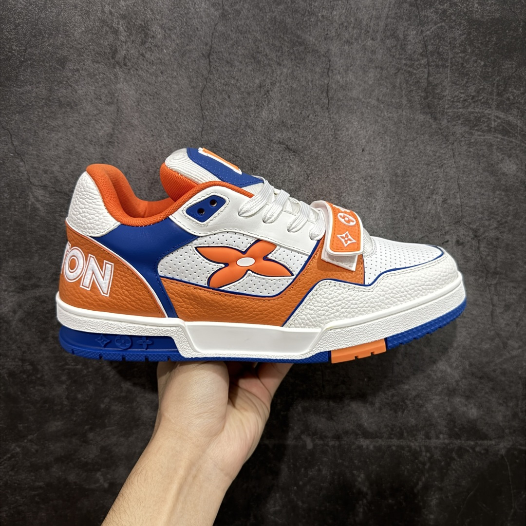 【莞产YS版本】Louis Vuitton Trainer lv时装走秀运动鞋 完美鞋型超高的清洁度 零毛边线头瑕疵 全套原楦原纸版原鞋开模 全网最具灵魂的版型 正确原装黄色鞋盒 正确中底印花 鞋面印花3D高频深度立体 全鞋电脑针车 紧密相连 针距密度一致 环保乳胶注塑鞋垫 厚度脚感还原原版 皮面裁剪部位 统一油边封口工艺 原装橡胶大底含胶量大底组合零偏差 专柜全套包装 防尘袋 说明书 质保卡 男女鞋 尺码: 38 39 40 41 42 43 44 45-选品中心