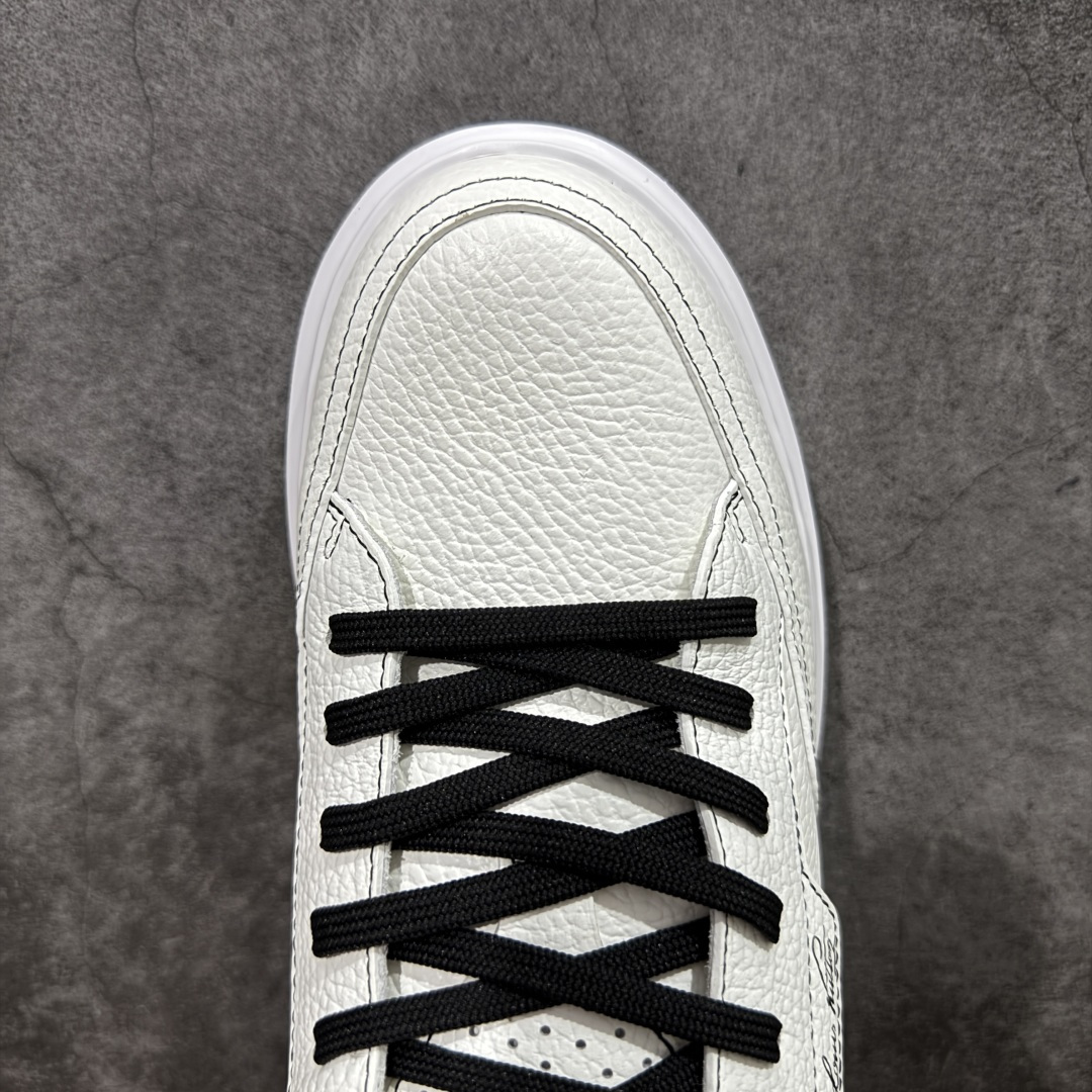 图片[5]-【海淘代购版】LOUIS VUITTON LV Beverly Hills 牛皮 圆头系带 低帮 时尚板鞋 男款 白色 海淘代购同渠道品质 高端零售 外贸充正专供 原版购入开发 ZP级全套包装 完美楦型 正确卡色 大底TPU 质感媲美原版 细节与原版一致 请注意区分市面通货材 尺码：38 39 40 41 42 43 44 45 46-选品中心