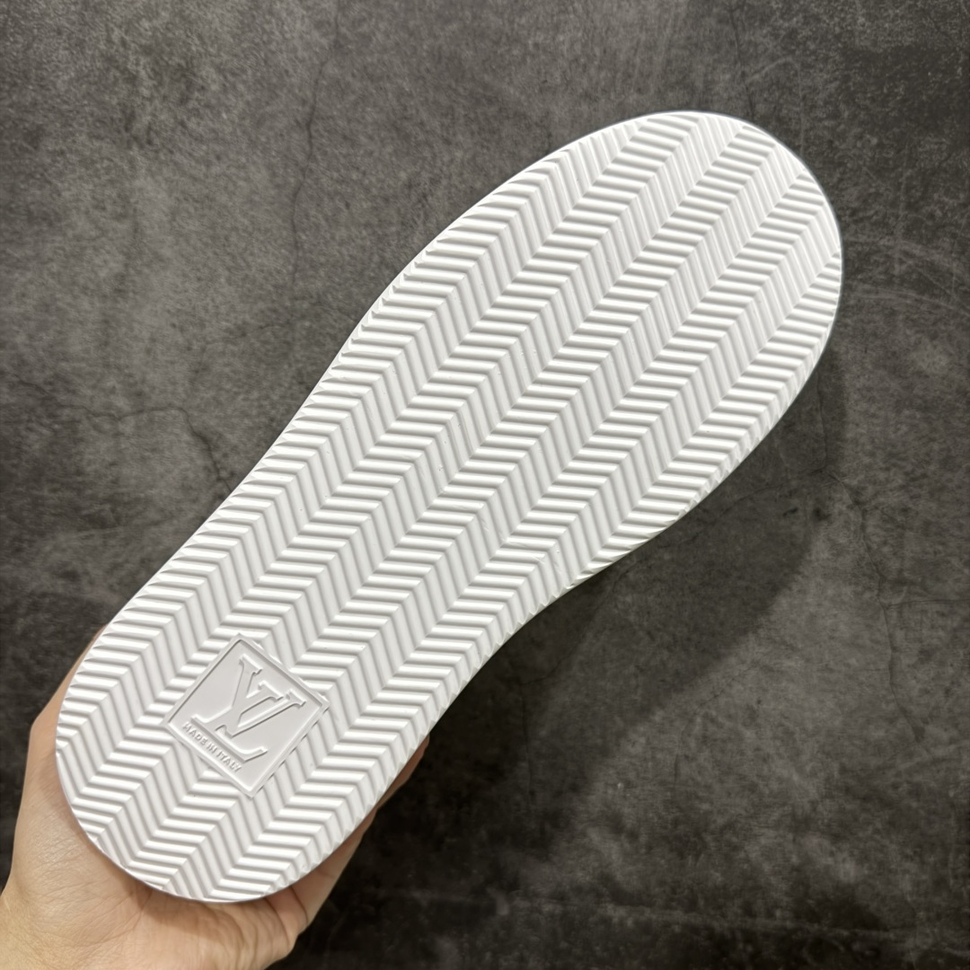 图片[9]-【海淘代购版】LOUIS VUITTON LV Beverly Hills 牛皮 圆头系带 低帮 时尚板鞋 男款 白色 海淘代购同渠道品质 高端零售 外贸充正专供 原版购入开发 ZP级全套包装 完美楦型 正确卡色 大底TPU 质感媲美原版 细节与原版一致 请注意区分市面通货材 尺码：38 39 40 41 42 43 44 45 46-选品中心