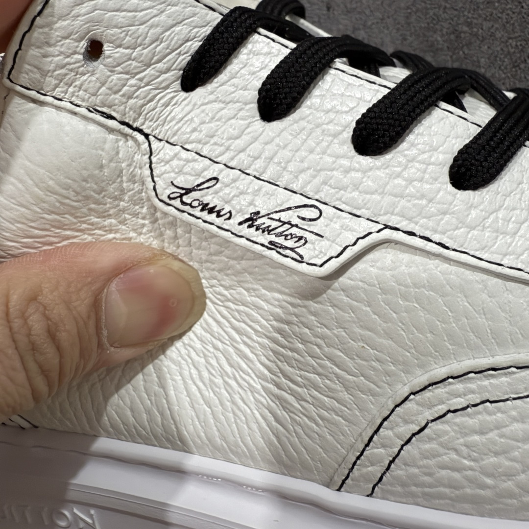 图片[4]-【海淘代购版】LOUIS VUITTON LV Beverly Hills 牛皮 圆头系带 低帮 时尚板鞋 男款 白色 海淘代购同渠道品质 高端零售 外贸充正专供 原版购入开发 ZP级全套包装 完美楦型 正确卡色 大底TPU 质感媲美原版 细节与原版一致 请注意区分市面通货材 尺码：38 39 40 41 42 43 44 45 46-选品中心