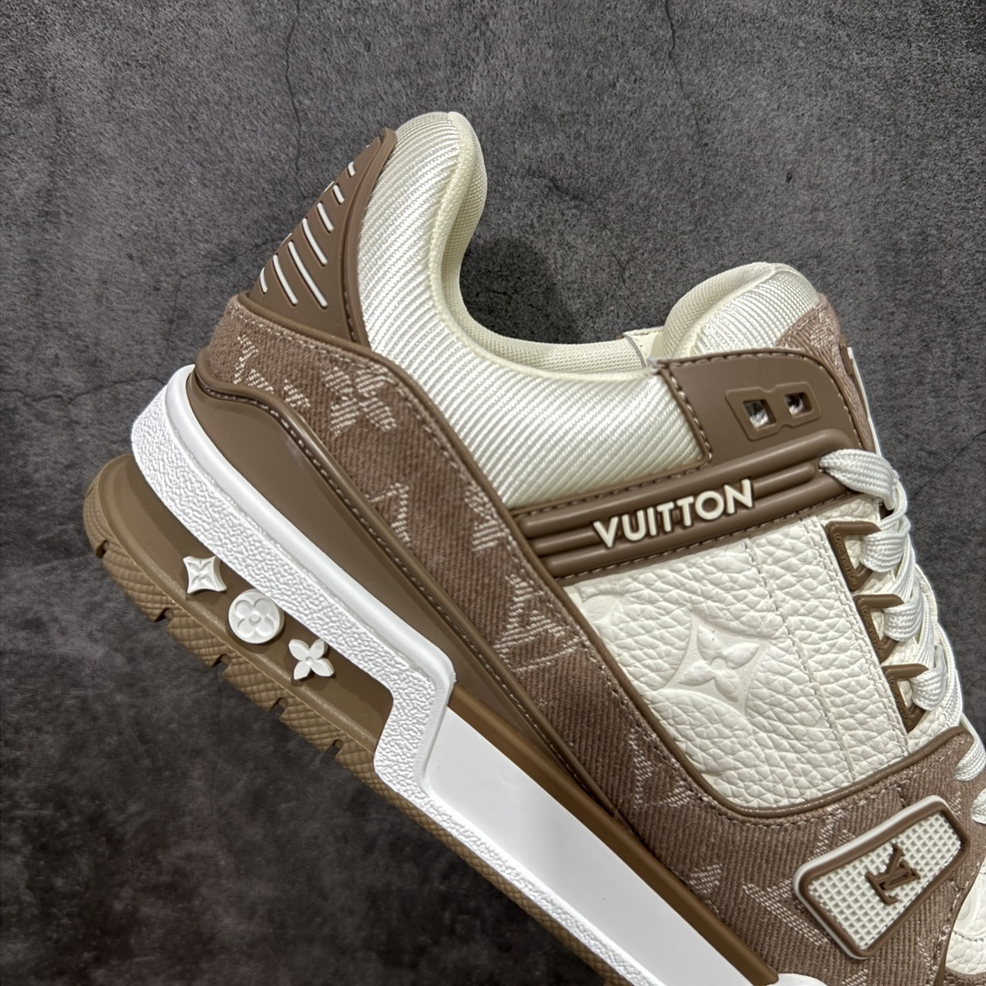 【纯原】 现货当天可取LV Trainer系列高奢运动鞋 白咖啡白粽牛仔新款芯片顶级 潮人必备单品同步Z