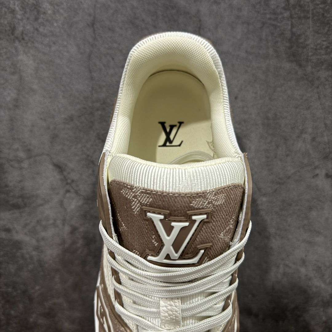 【纯原】 现货当天可取LV Trainer系列高奢运动鞋 白咖啡白粽牛仔新款芯片顶级 潮人必备单品同步Z