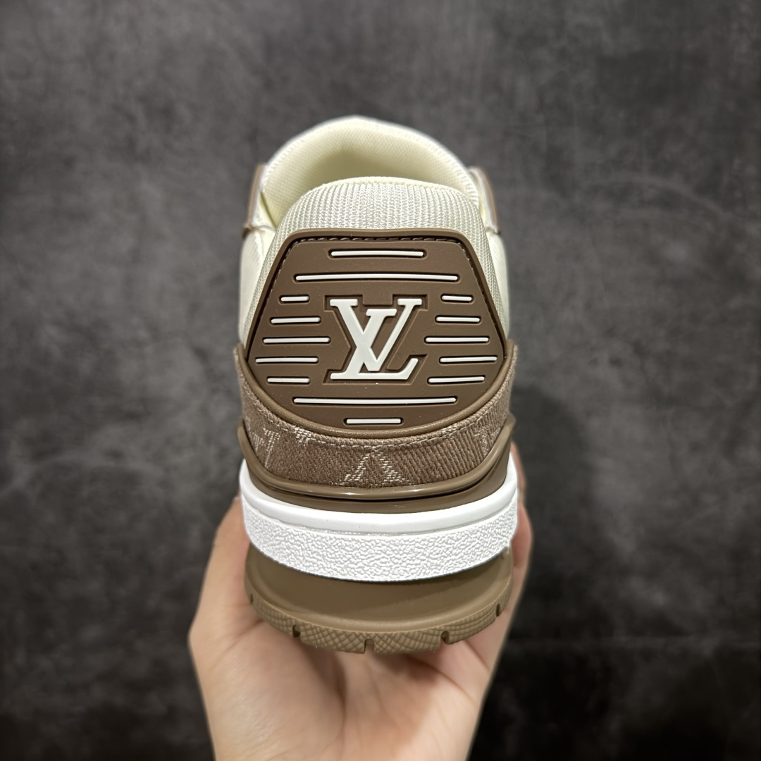 【纯原】 现货当天可取LV Trainer系列高奢运动鞋 白咖啡白粽牛仔新款芯片顶级 潮人必备单品同步Z