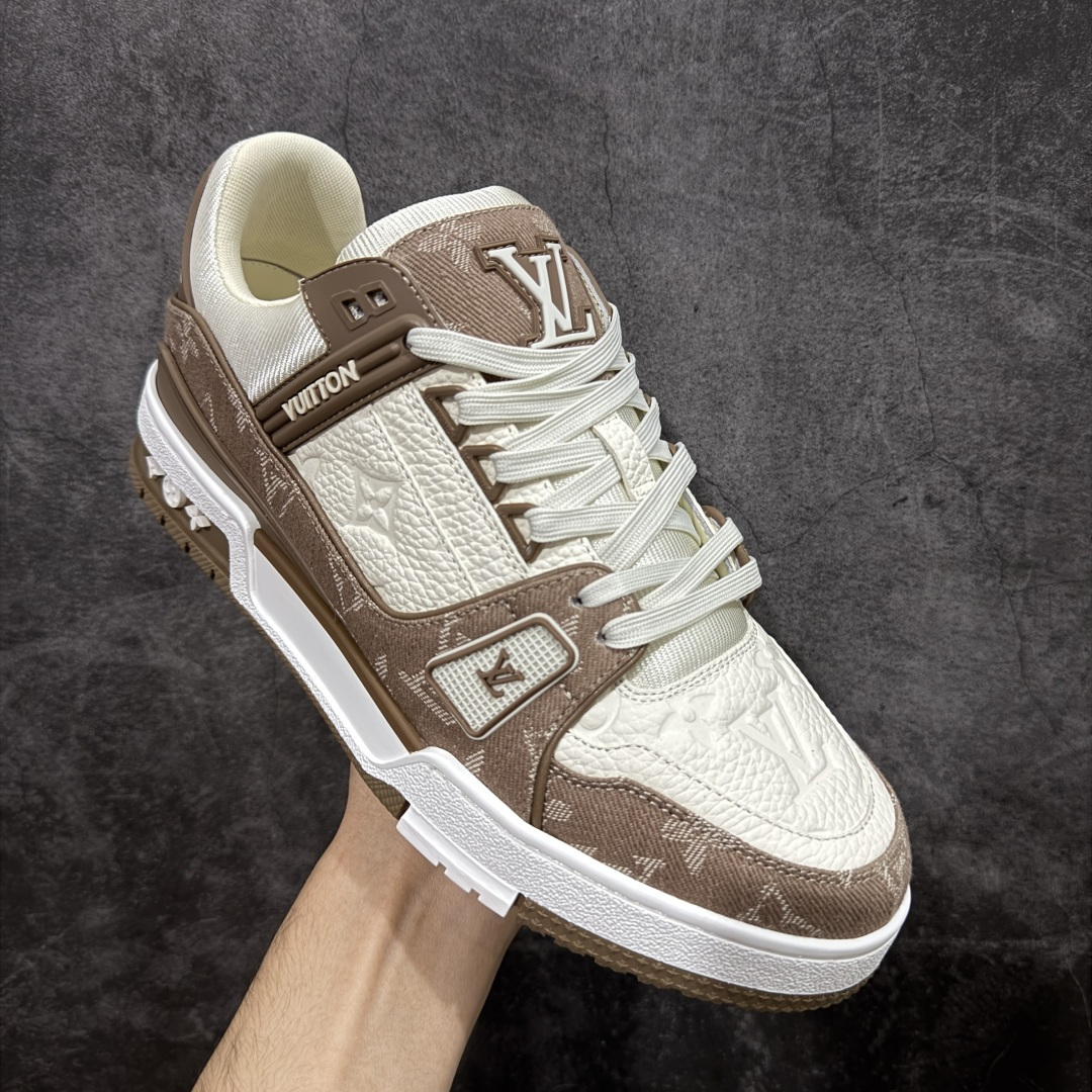 【纯原】 现货当天可取LV Trainer系列高奢运动鞋 白咖啡白粽牛仔新款芯片顶级 潮人必备单品同步Z