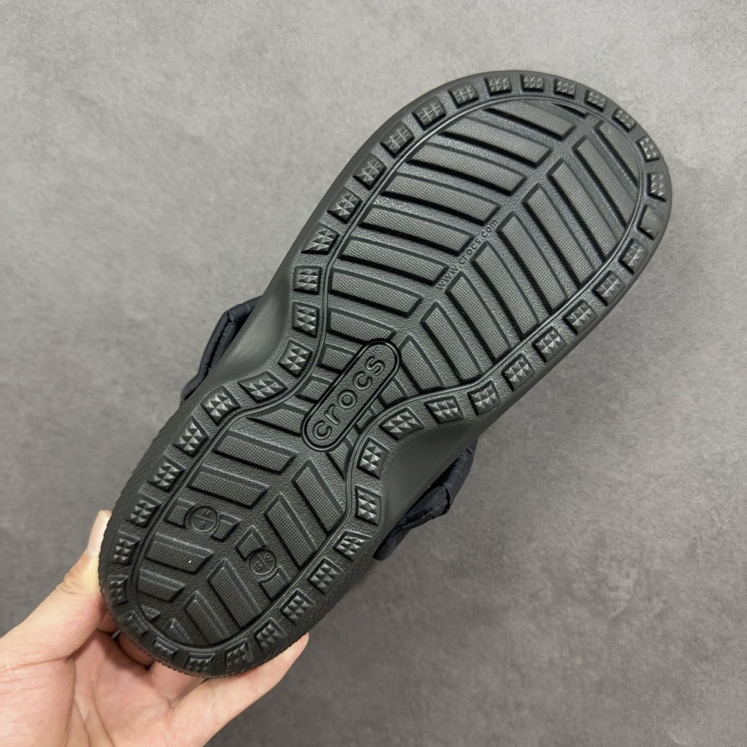 图片[9]-【加毛版】Crocs卡骆驰 明星加绒 透气洞洞运动凉鞋 透明防水袋包装 注意配件需单独购买 同步官方尺码：M4（36-37） M5（37-38）M6（38-39）M7（39-40）M8（41-42）M9（42-43）M10（43-44）标准码-选品中心